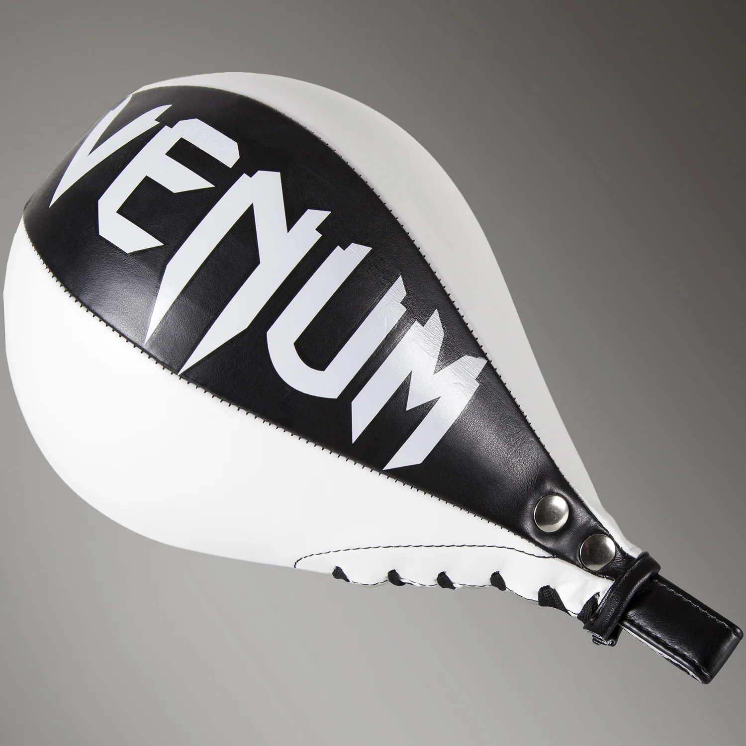 Pera de boxeo Venum - Cuero Skintex - Negro/Blanco - Image 3