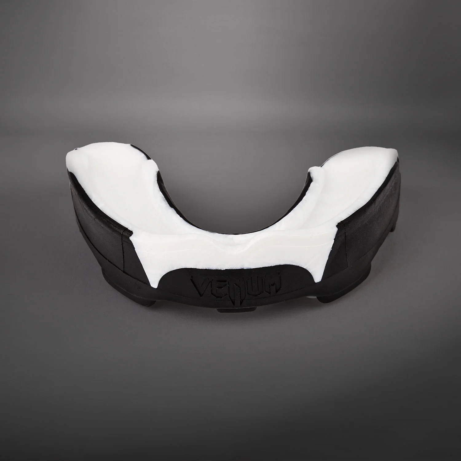 Protector Bucal Venum Predator - Negro/Blanco