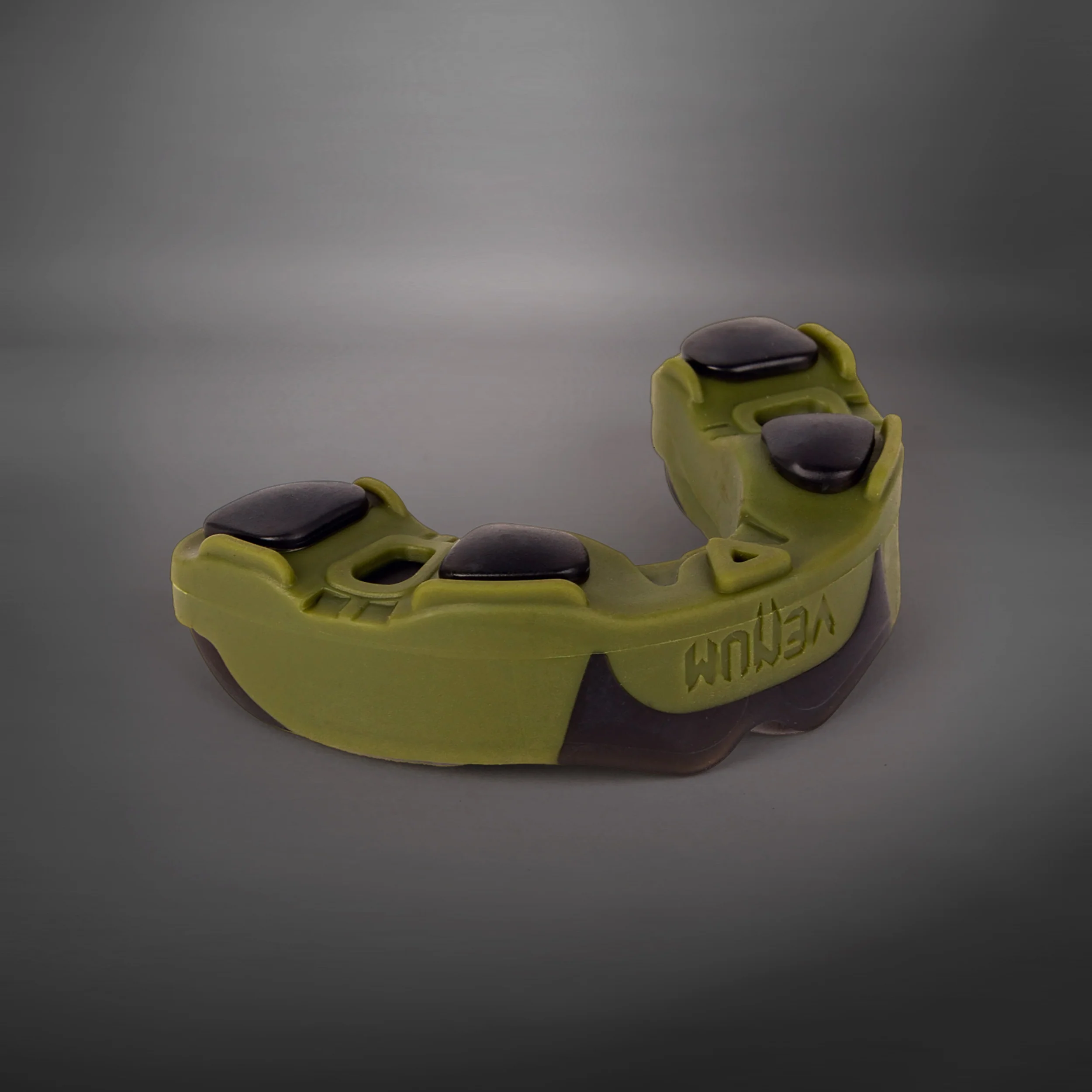 Venum Predator Protector Bucal – Negro/Kaki - Image 6