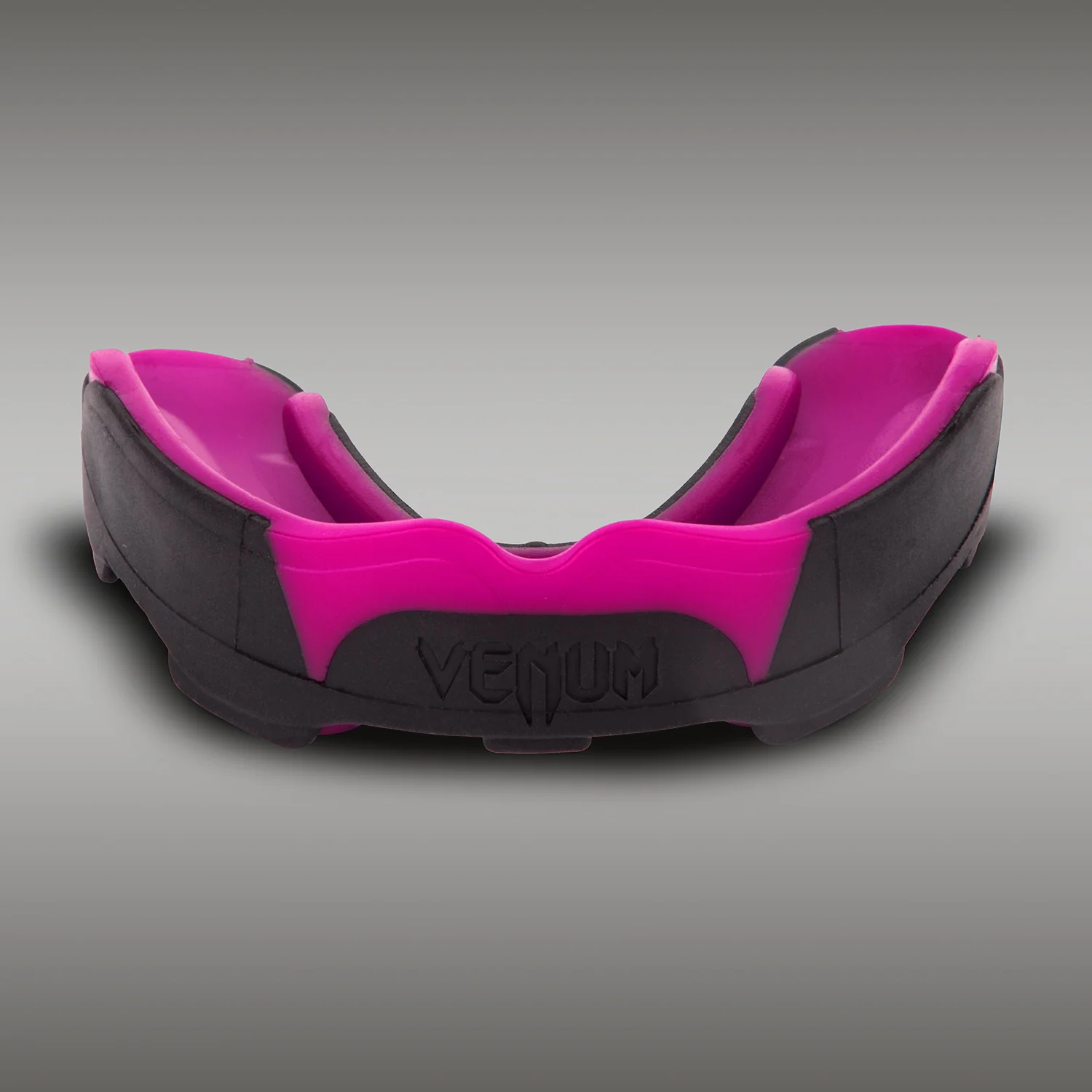 Venum Predator Protector Bucal - Negro/Rosa - Image 2