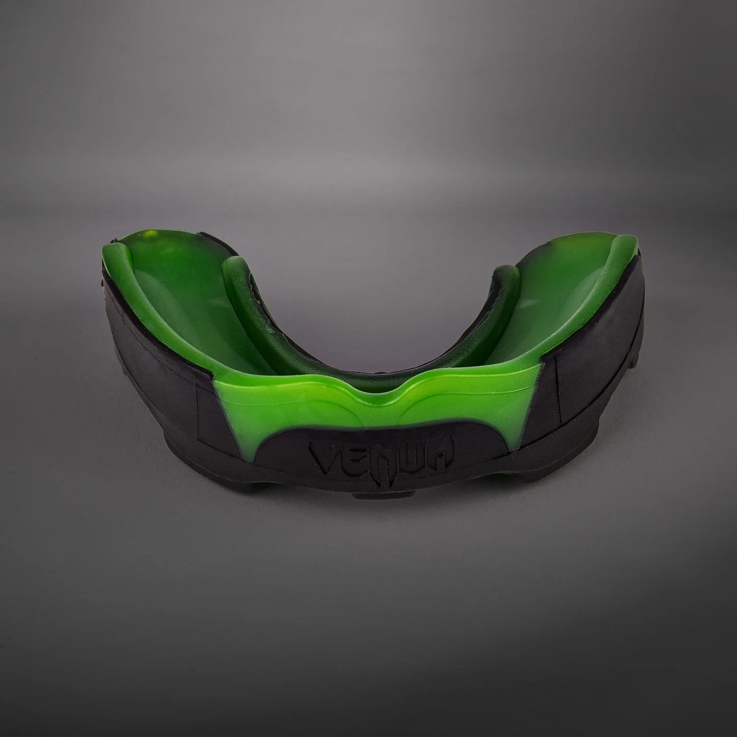 Venum Predator Protector Bucal - Negro/Verde