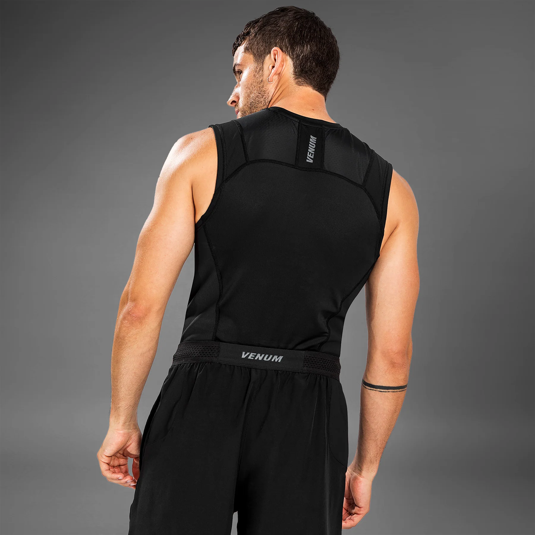 Rashguard sin mangas Venum G-Fit Air - Negro - Image 6