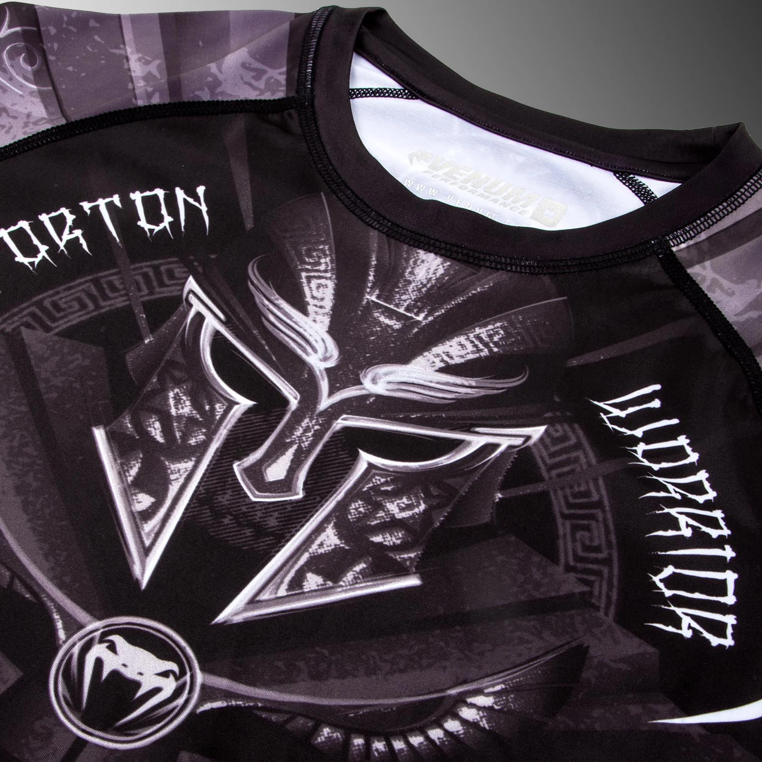 Rashguard Venum Gladiator 3.0 - MANGAS CORTAS - Image 5