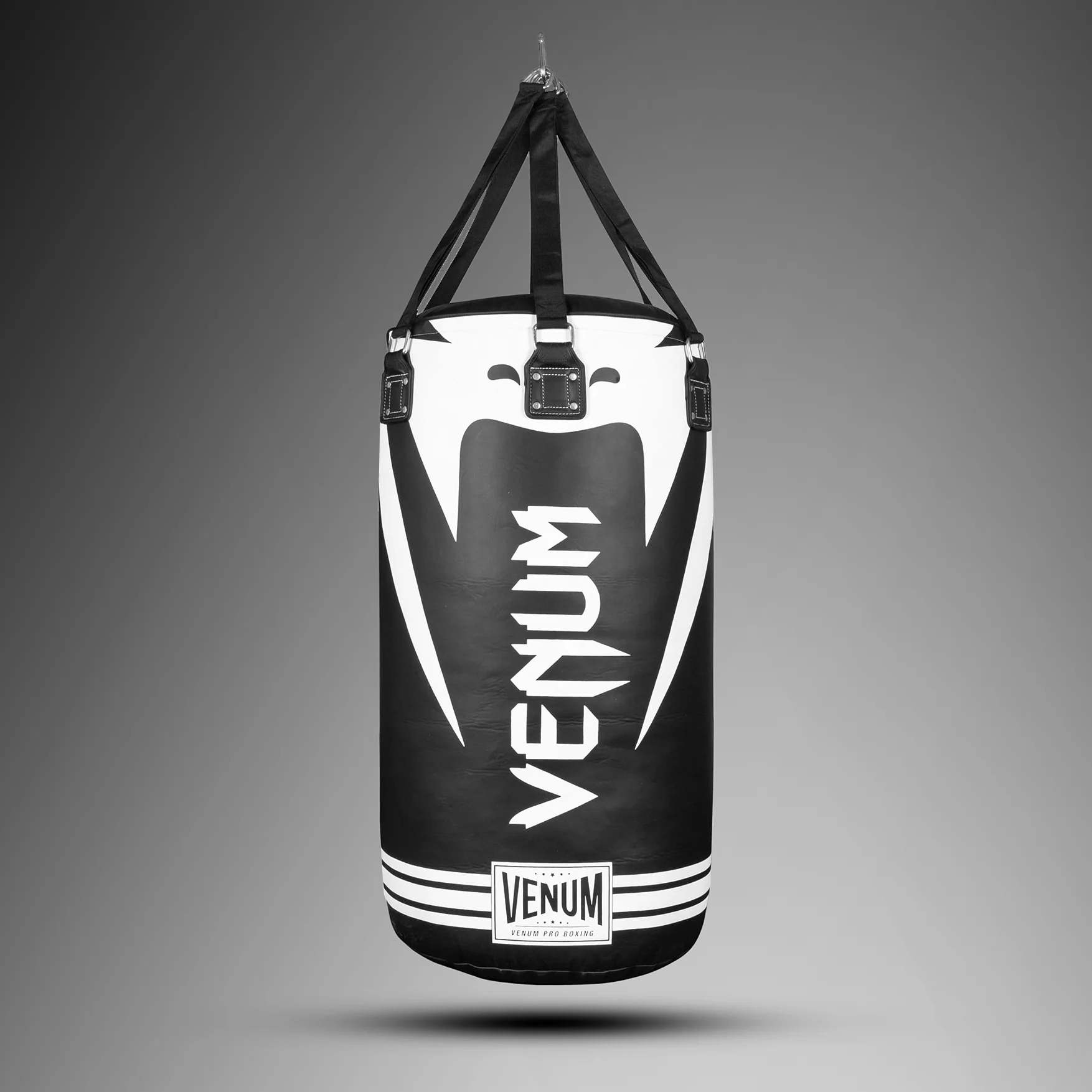 Saco de boxeo Venum Hurricane - Negro/Blanco - Image 2