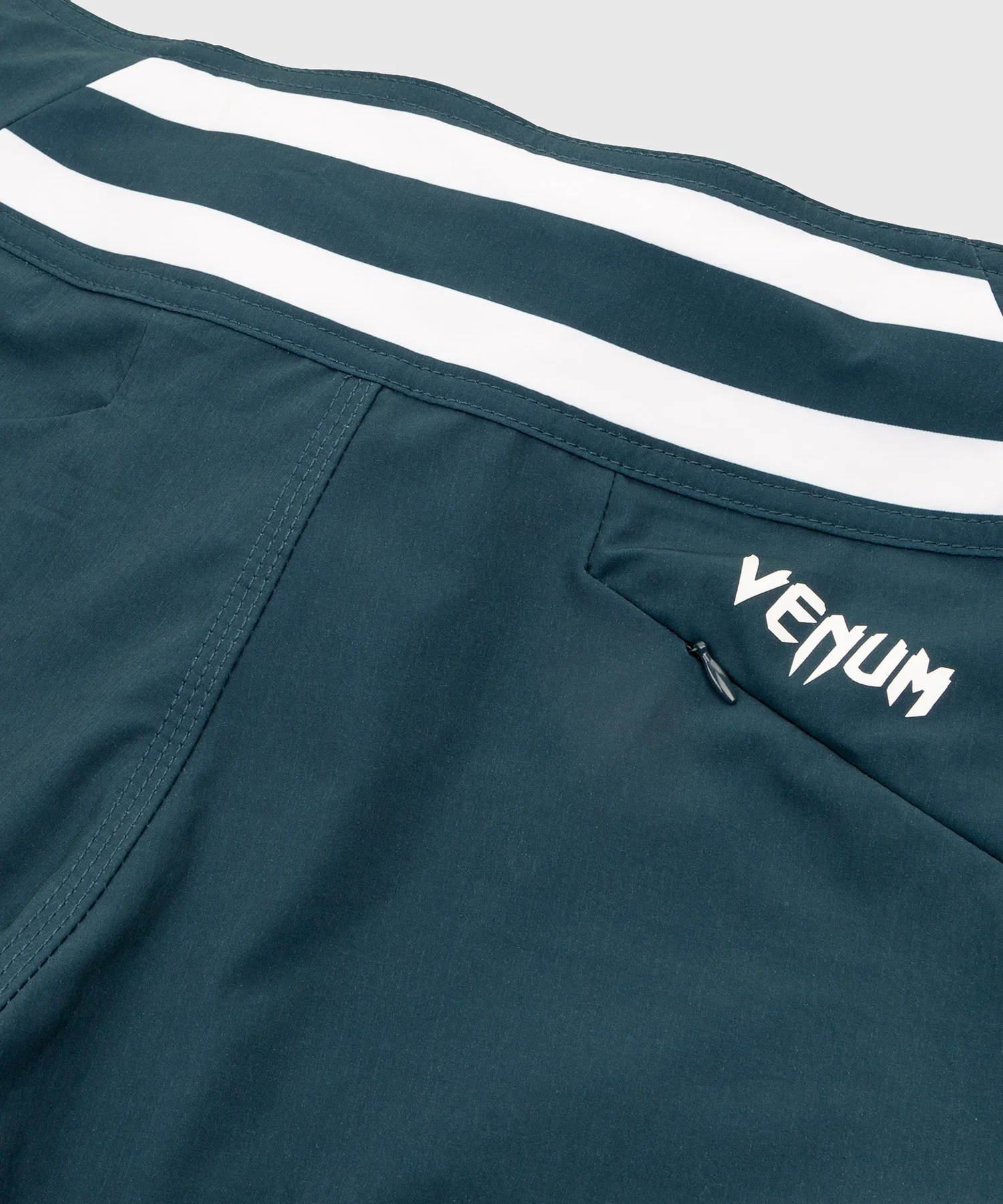 Short de baño Venum Cargo - dark_blue_raspberry_white - Image 11