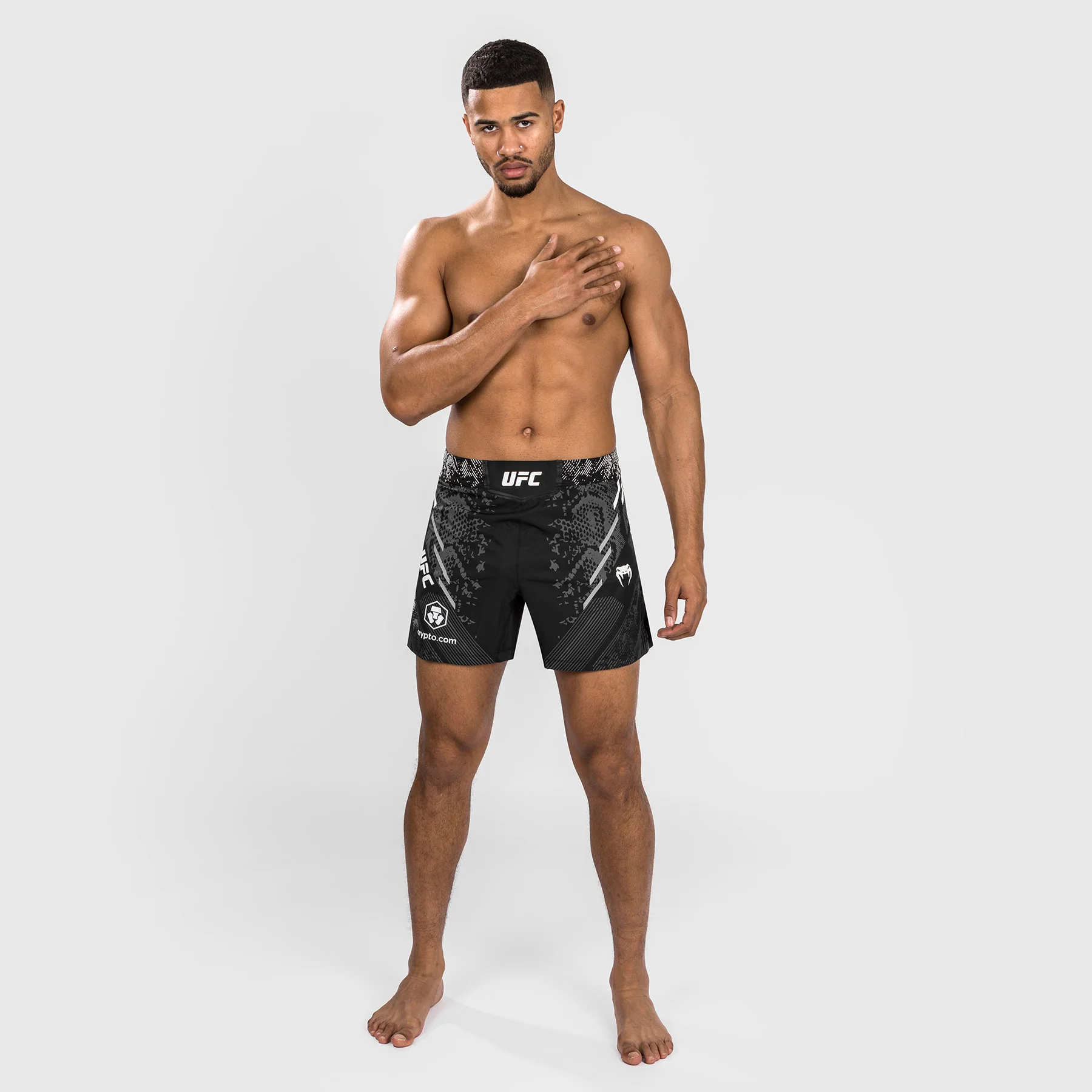 UFC Adrenaline by Venum Personalized Authentic Fight Night Pantalón Corto de Lucha para Hombre - Corte Corto – Negro - Image 2