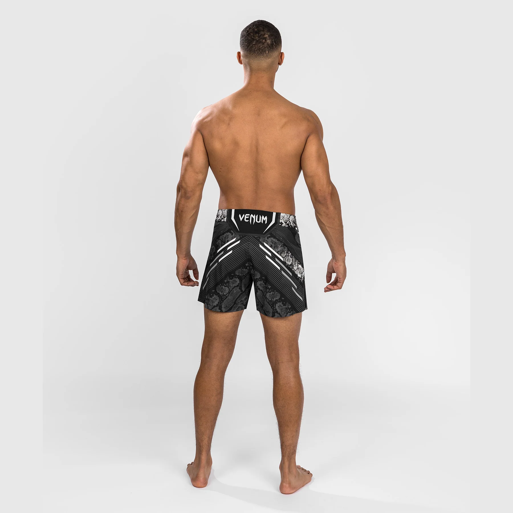 UFC Adrenaline by Venum Personalized Authentic Fight Night Pantalón Corto de Lucha para Hombre - Corte Corto – Negro - Image 4