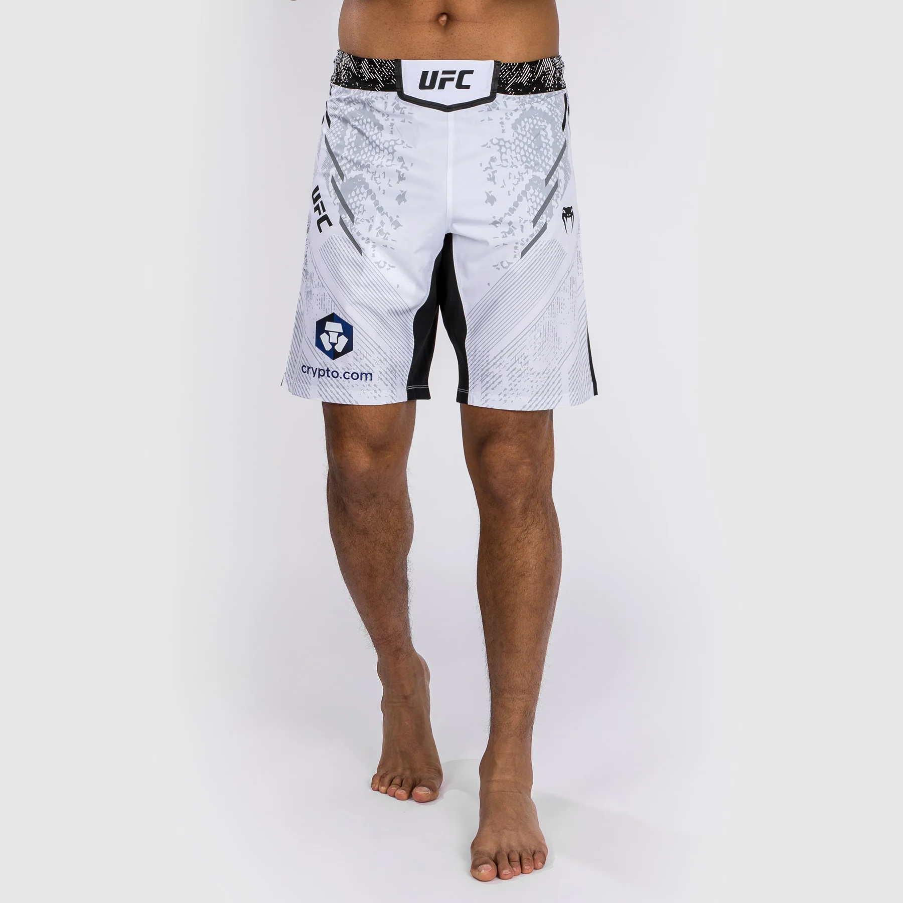 Pantalón Corto UFC Adrenaline by Venum Personalizado Authentic Fight Night, Corte Largo, Hombre - Blanco - Image 3