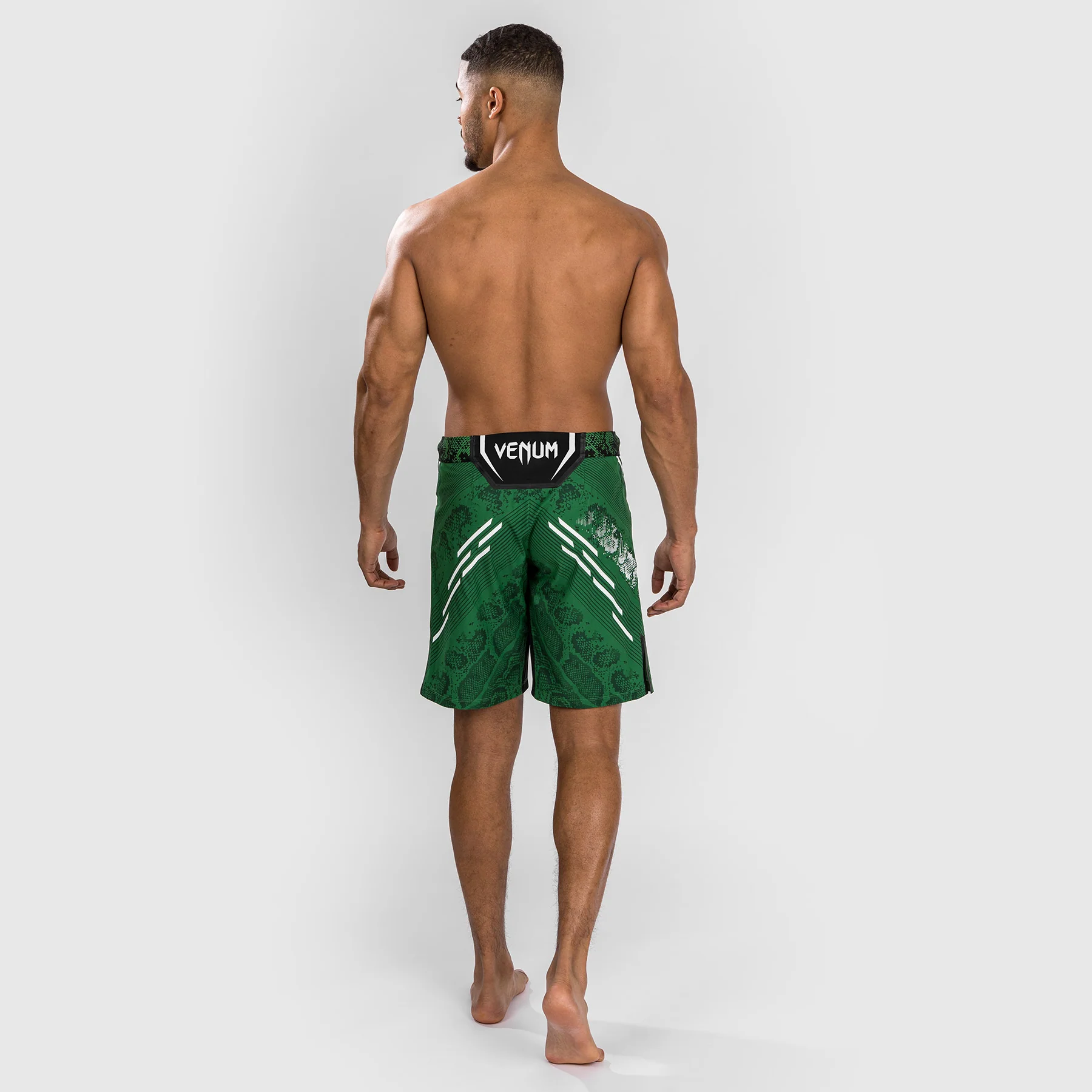 UFC Adrenaline by Venum Personalized Authentic Fight Night Pantalón Corto de Lucha para Hombre - Corte Largo - Amarillo - Image 5