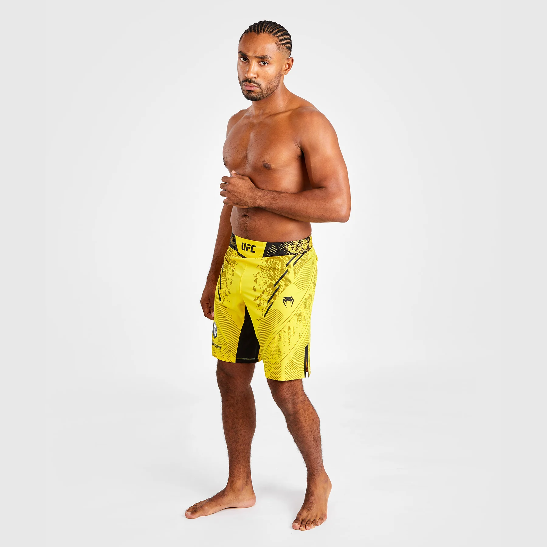 Pantalón Corto UFC Adrenaline by Venum Personalizado Authentic Fight Night, Corte Largo, Hombre - Amarillo - Image 4