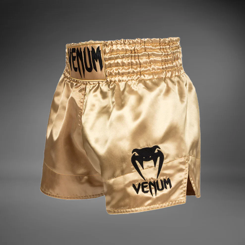 Shorts de Boxeo Tailandés Venum Classic Oro/Negro - Image 3