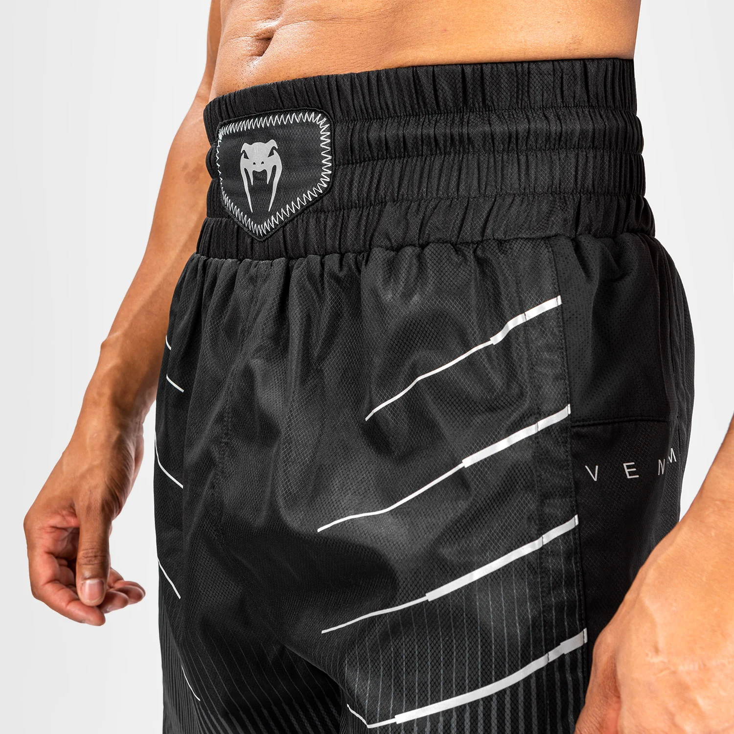 Venum Biomecha Pantalón Corto de Boxeo – Negro/Gris - Image 2