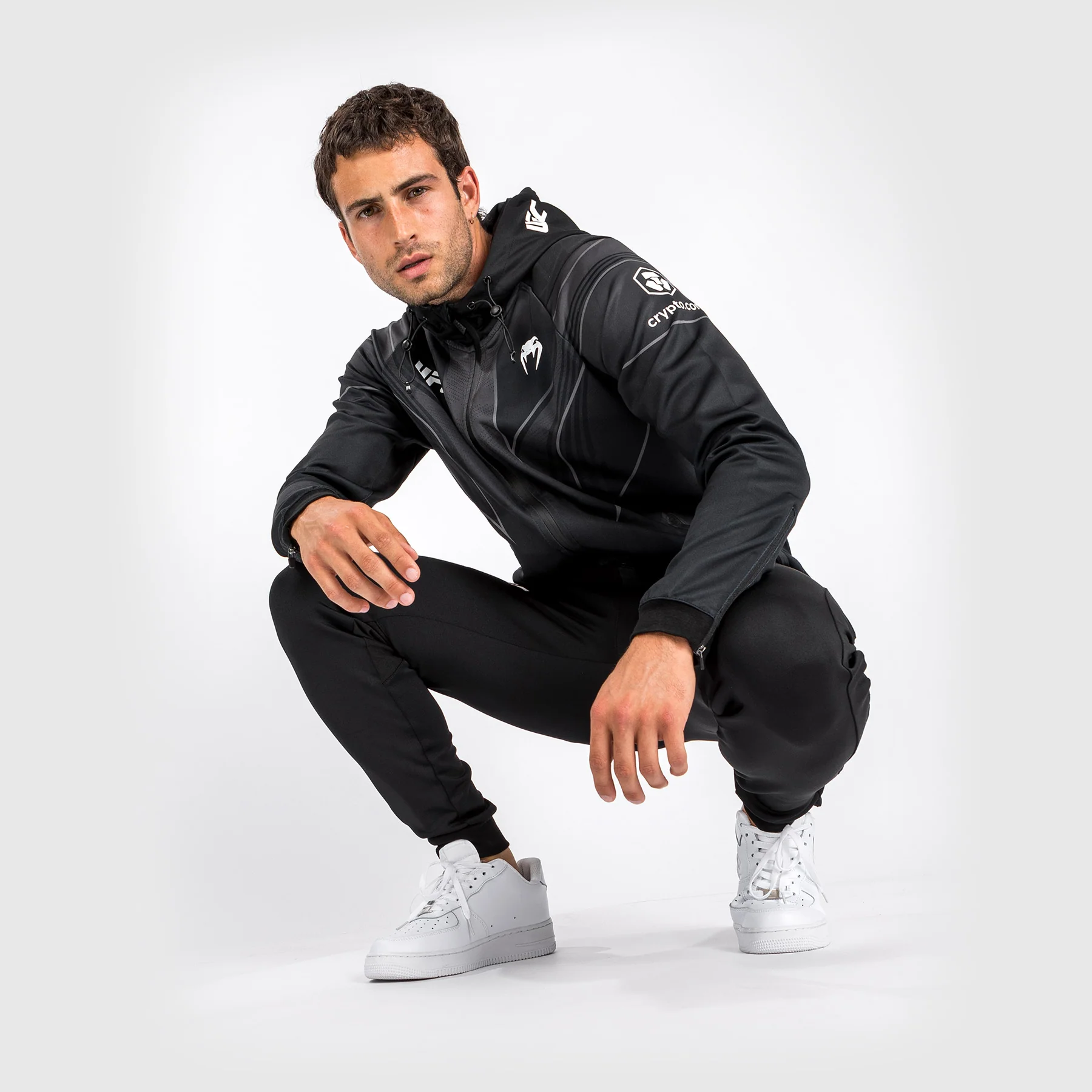 Sudadera con capucha UFC Venum Authentic Fight Night 2.0 para hombre - Negra - Image 2