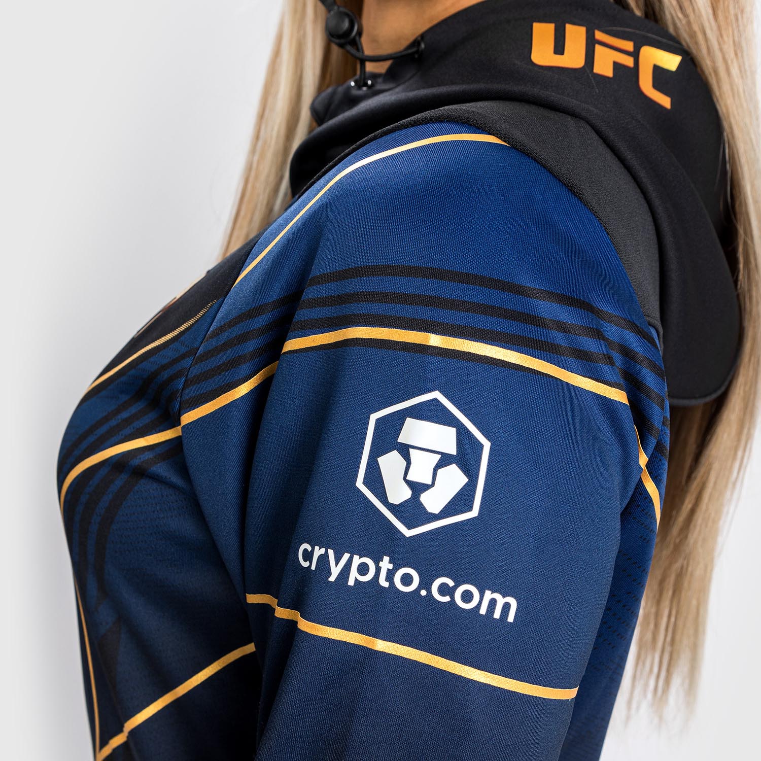 Sudadera con capucha Walkout para mujer UFC Venum Authentic Fight Night 2.0 - Midnight Edition - Champion - Image 8