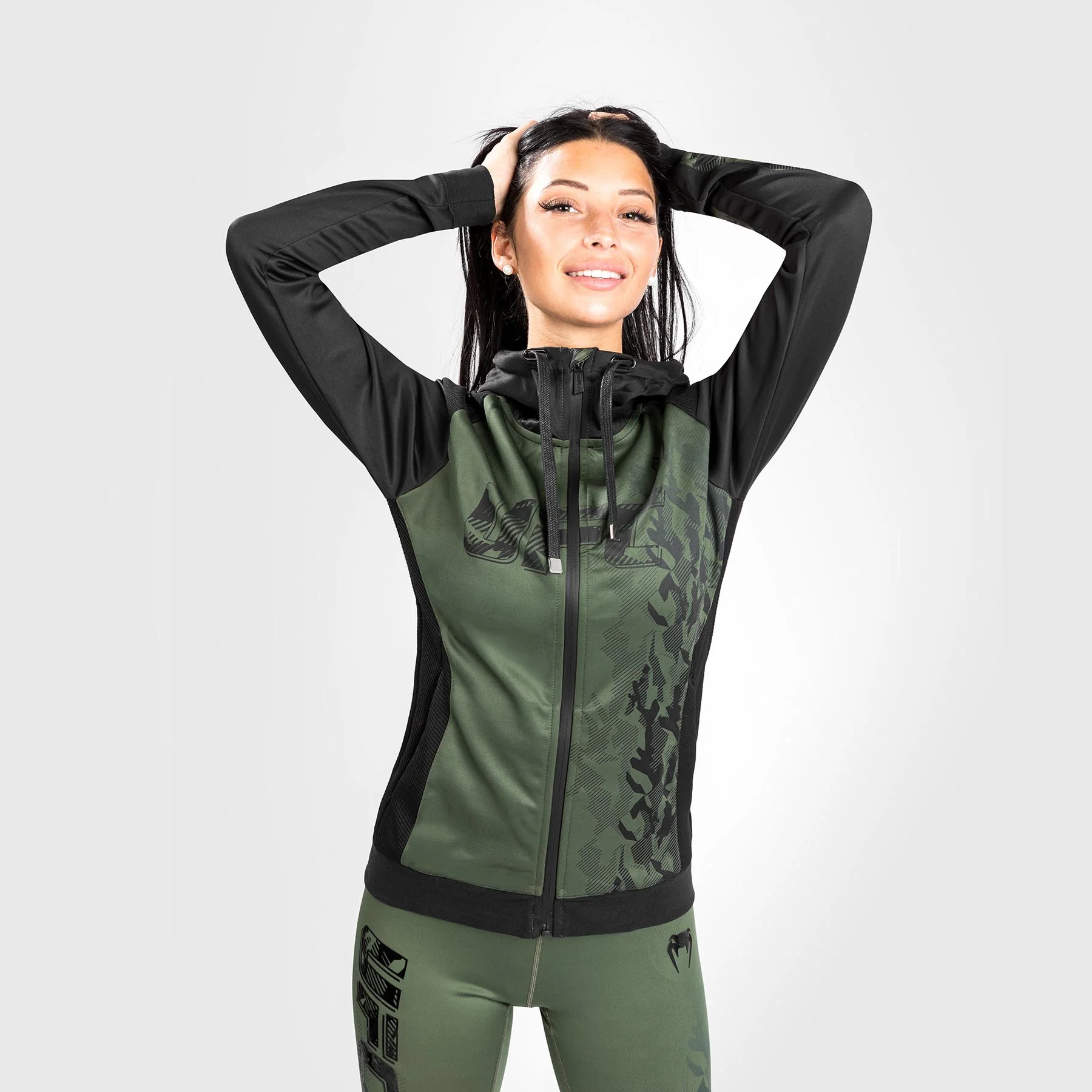Sudadera Con Cremallera Para Mujer UFC Venum Authentic Fight Week - Caqui - Image 3