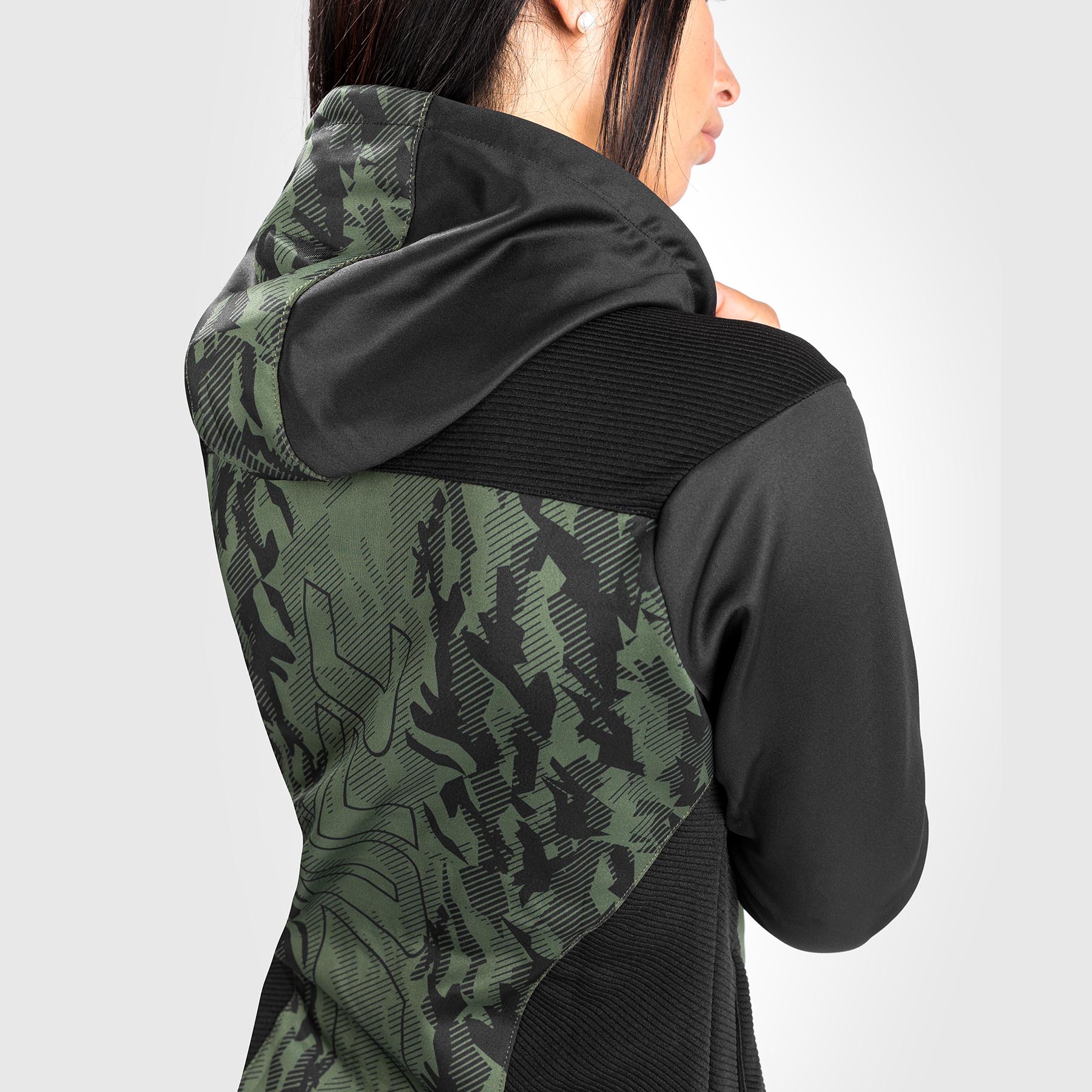 Sudadera Con Cremallera Para Mujer UFC Venum Authentic Fight Week - Caqui - Image 8
