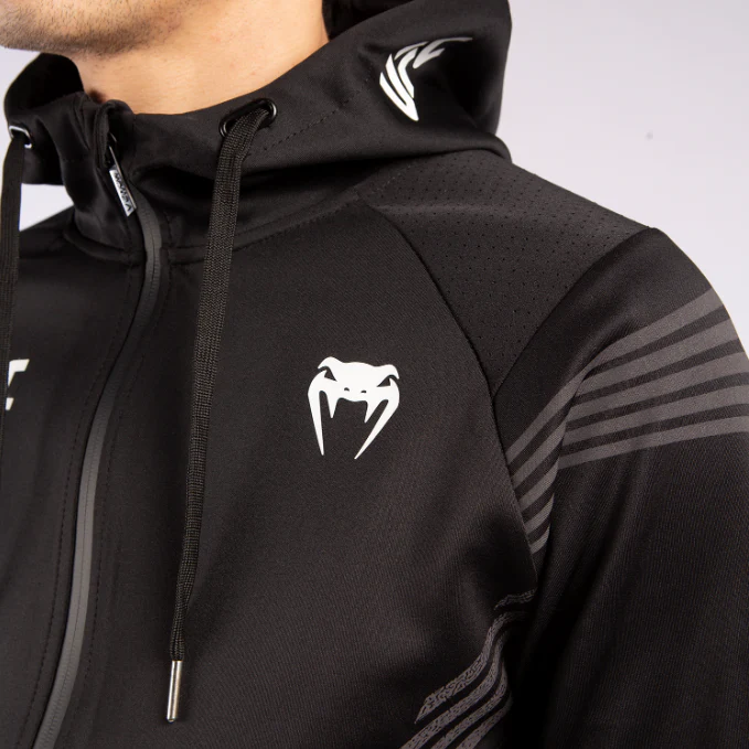 Sudadera Para Hombre UFC Venum Pro Line - Negro - Image 3