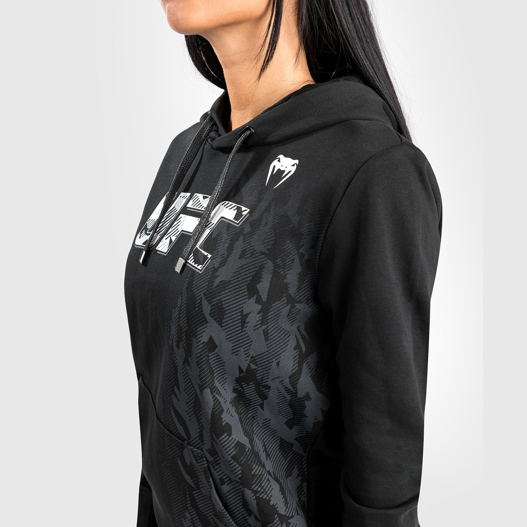 Sudadera Para Mujer UFC Venum Authentic Fight Week - Negro - Image 4