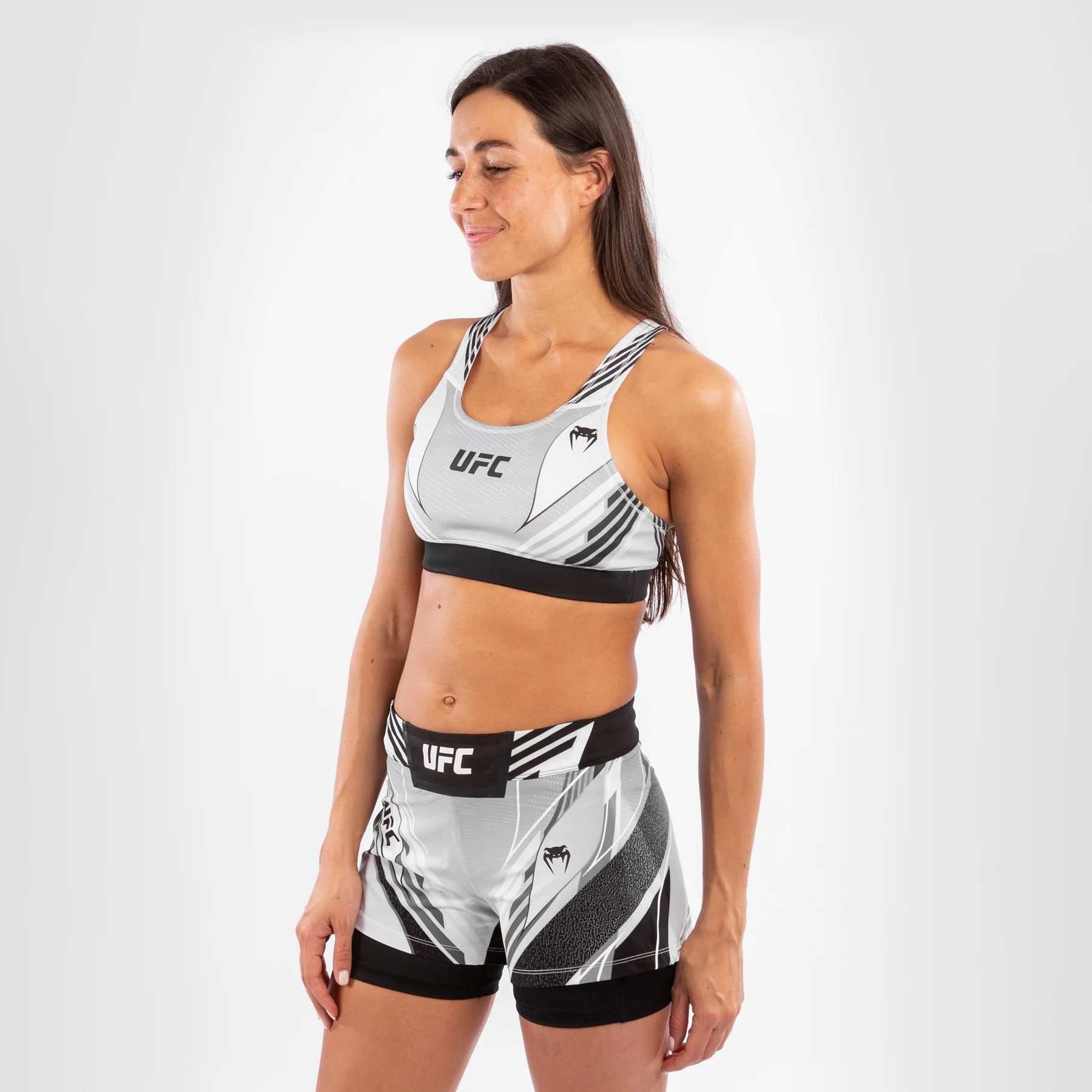 Sujetador Deportivo Para Mujer UFC Venum Authentic Fight Night - Blanco - Image 3
