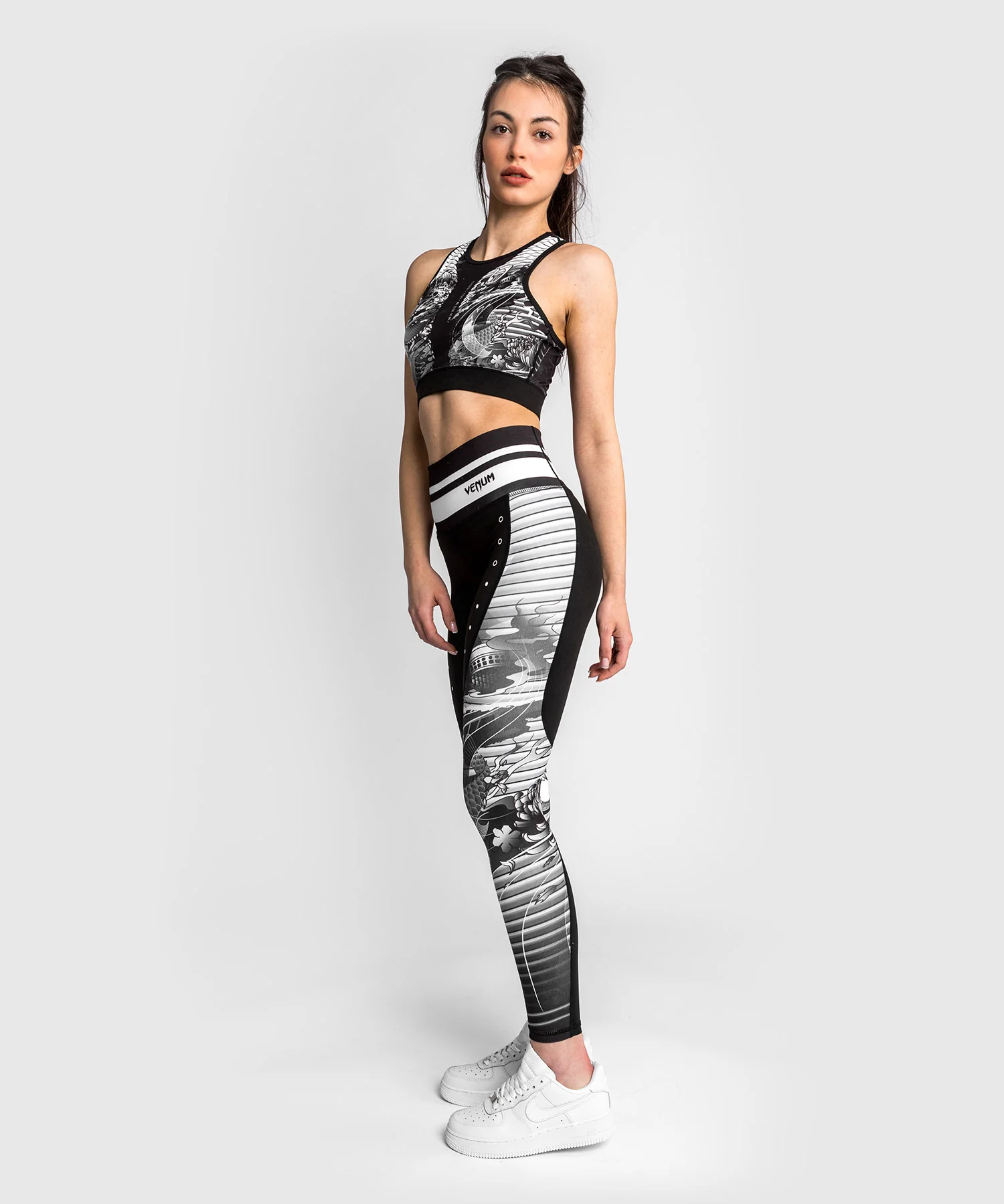 Sujetador Deportivo Venum YKZ21 - Negro/Blanco - Image 6