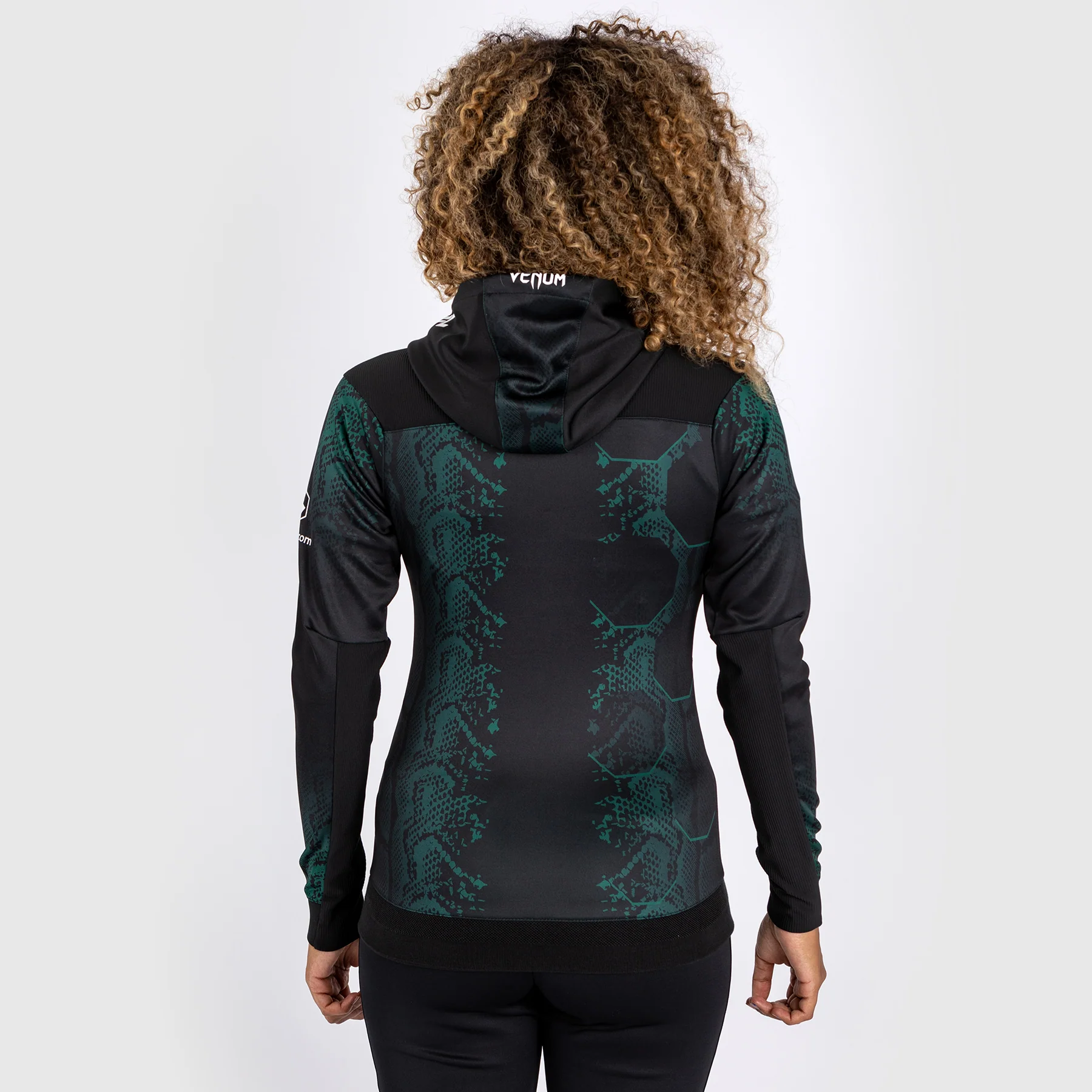 UFC Adrenaline by Venum Personalized Authentic Fight NighSudadera con capucha Walkout para mujer - Emerald Edition - Verde/Negro - Image 5