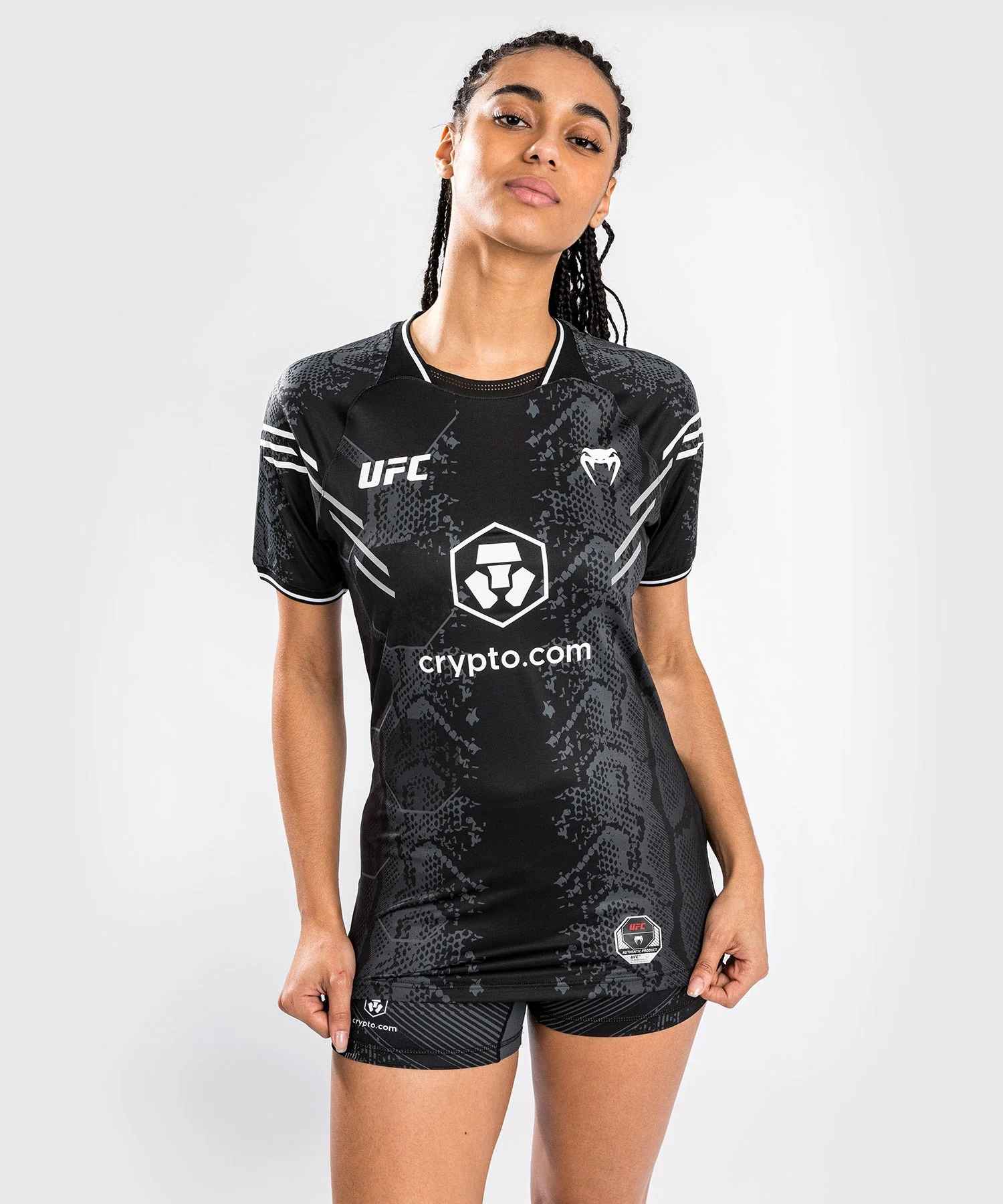 UFC Adrenaline by Venum Authentic Fight Night Camiseta Dry Tech Personalizado para Mujer - Negro - Image 7