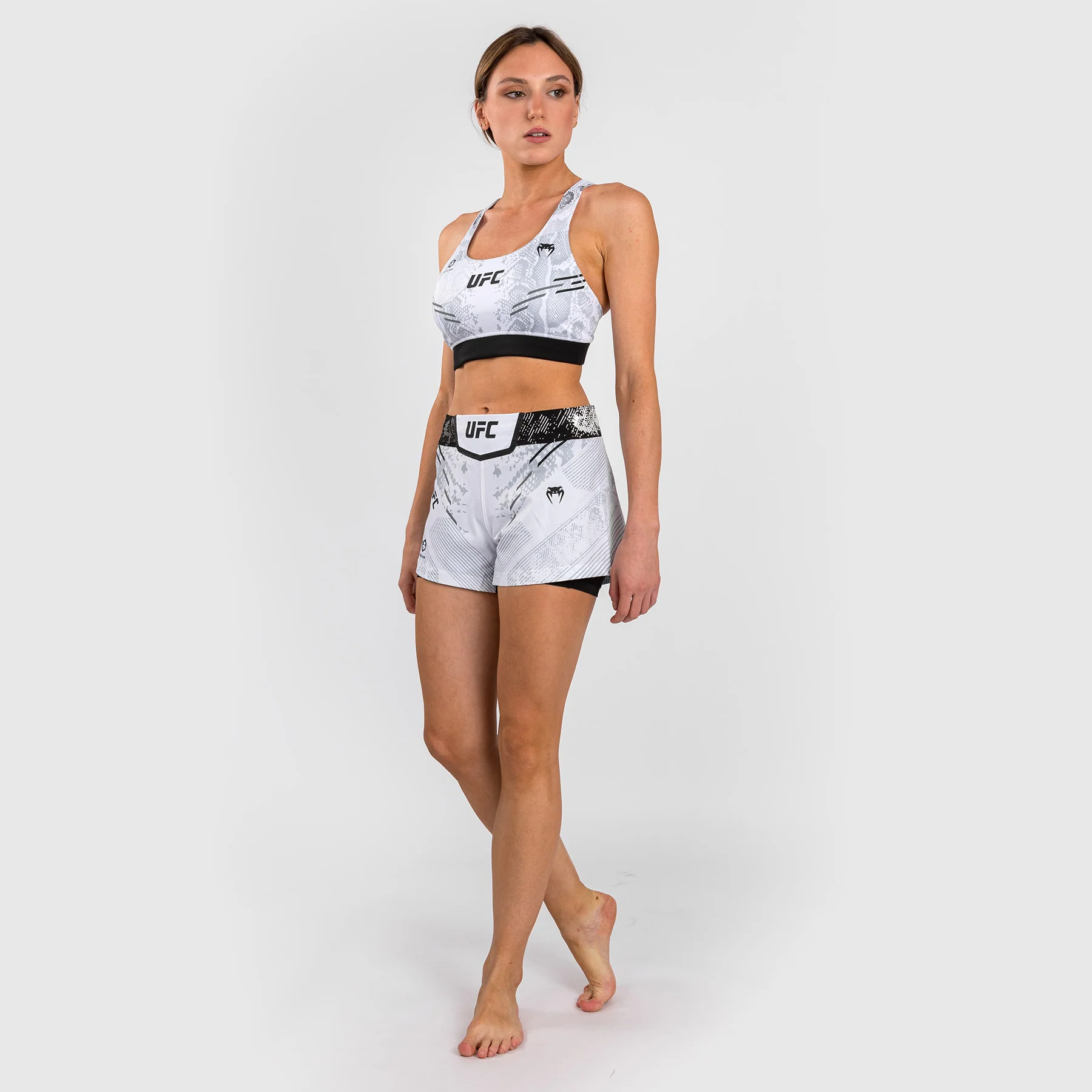 UFC Adrenaline by Venum Authentic Fight Night Short de Combate para Mujer - Blanco - Image 5