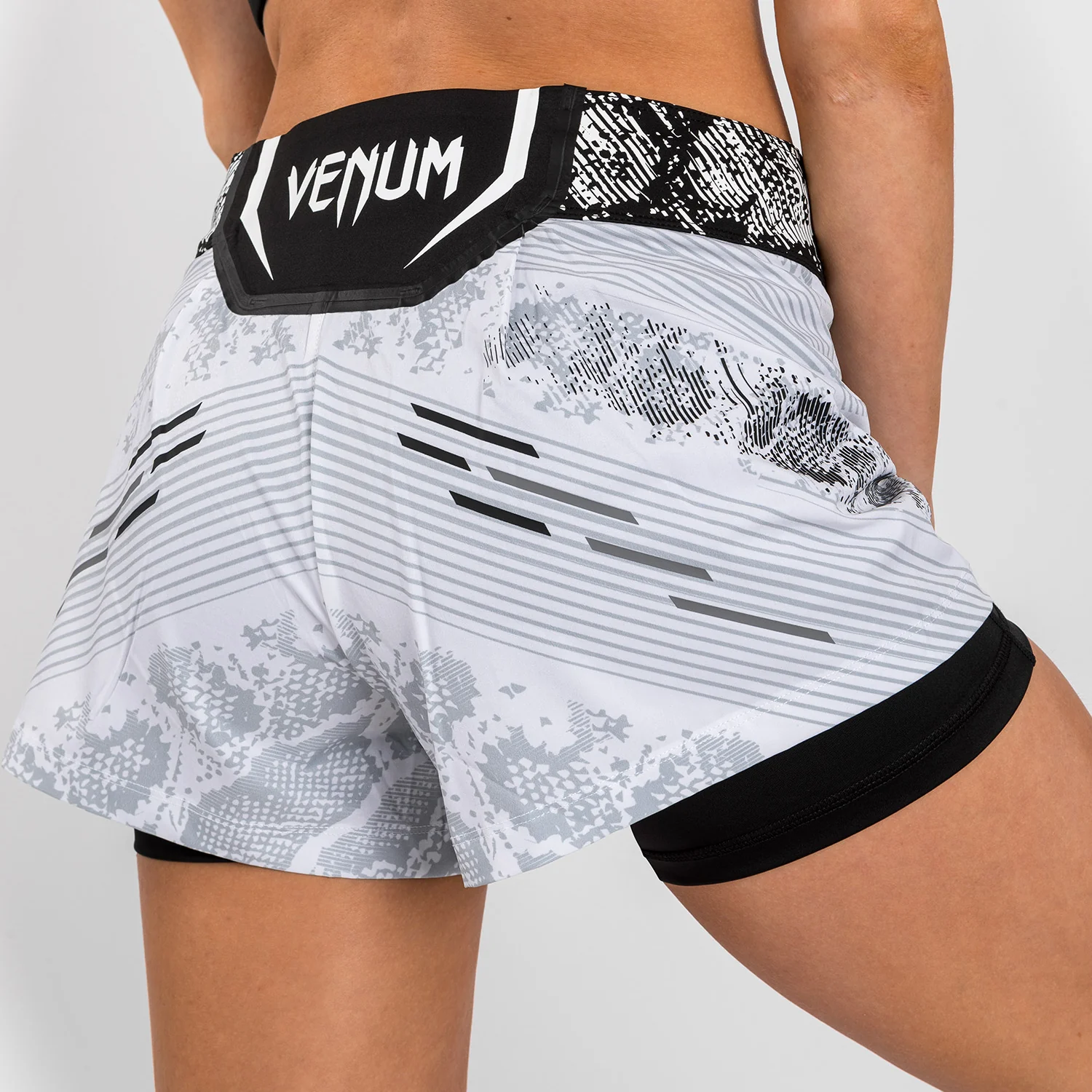UFC Adrenaline by Venum Authentic Fight Night Short de Combate para Mujer - Blanco - Image 9