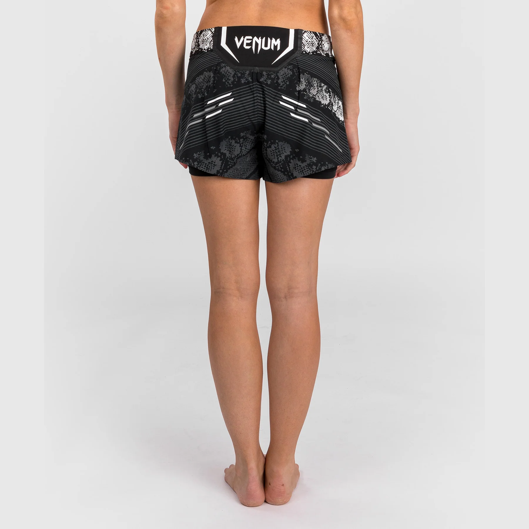 UFC Adrenaline by Venum Authentic Fight Night Short de Combate para Mujer - Negro - Image 3