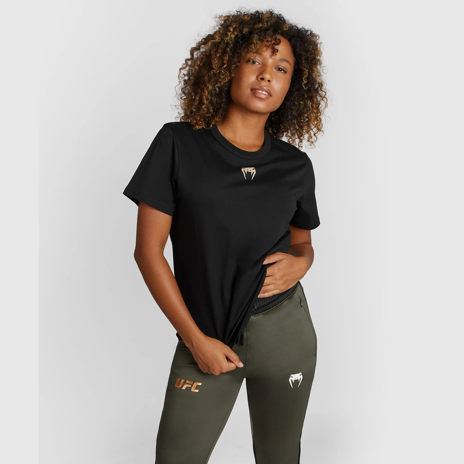 UFC Adrenaline by Venum Fight Week Camiseta de algodón de manga corta para Mujer - Negro - Image 3
