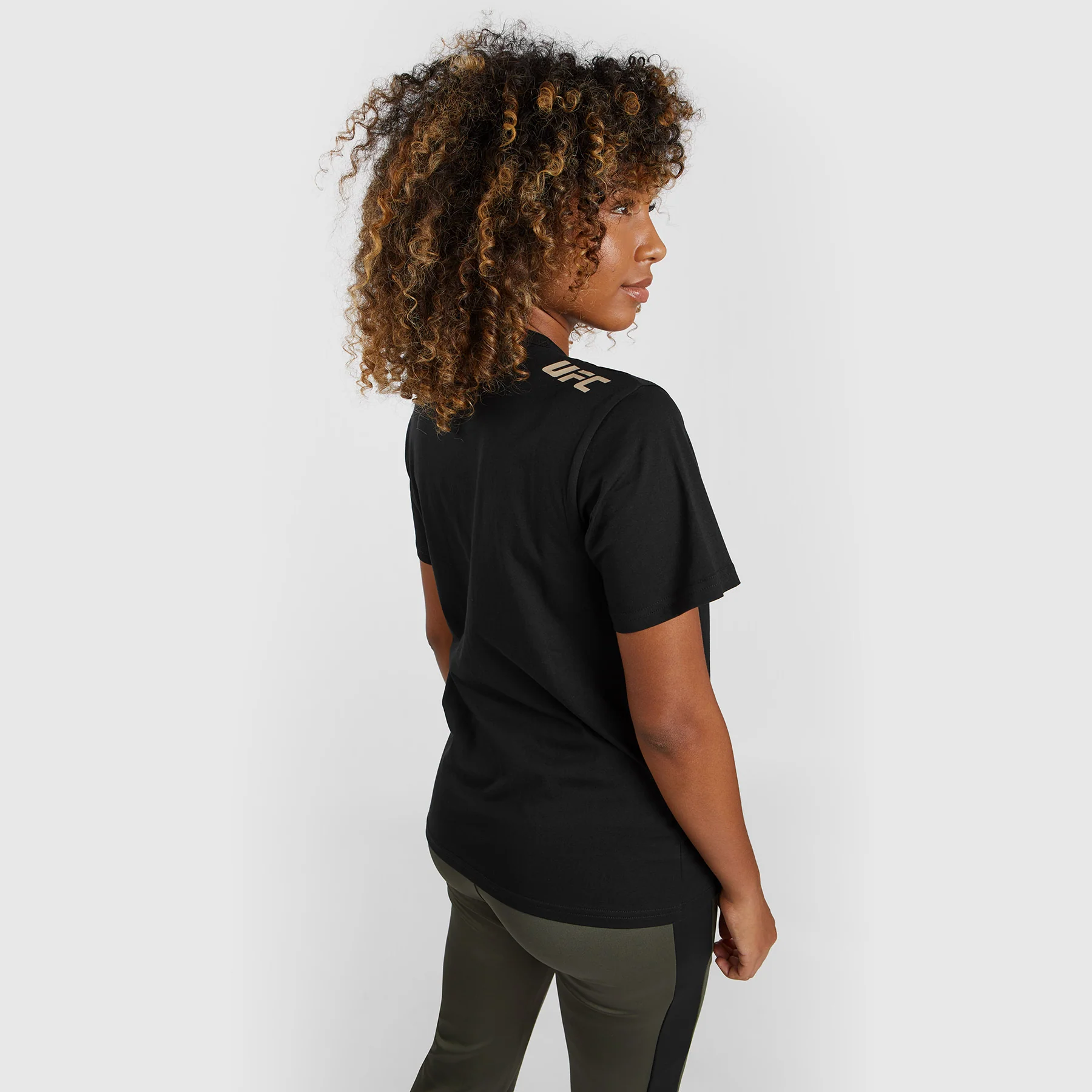 UFC Adrenaline by Venum Fight Week Camiseta de algodón de manga corta para Mujer - Negro - Image 6
