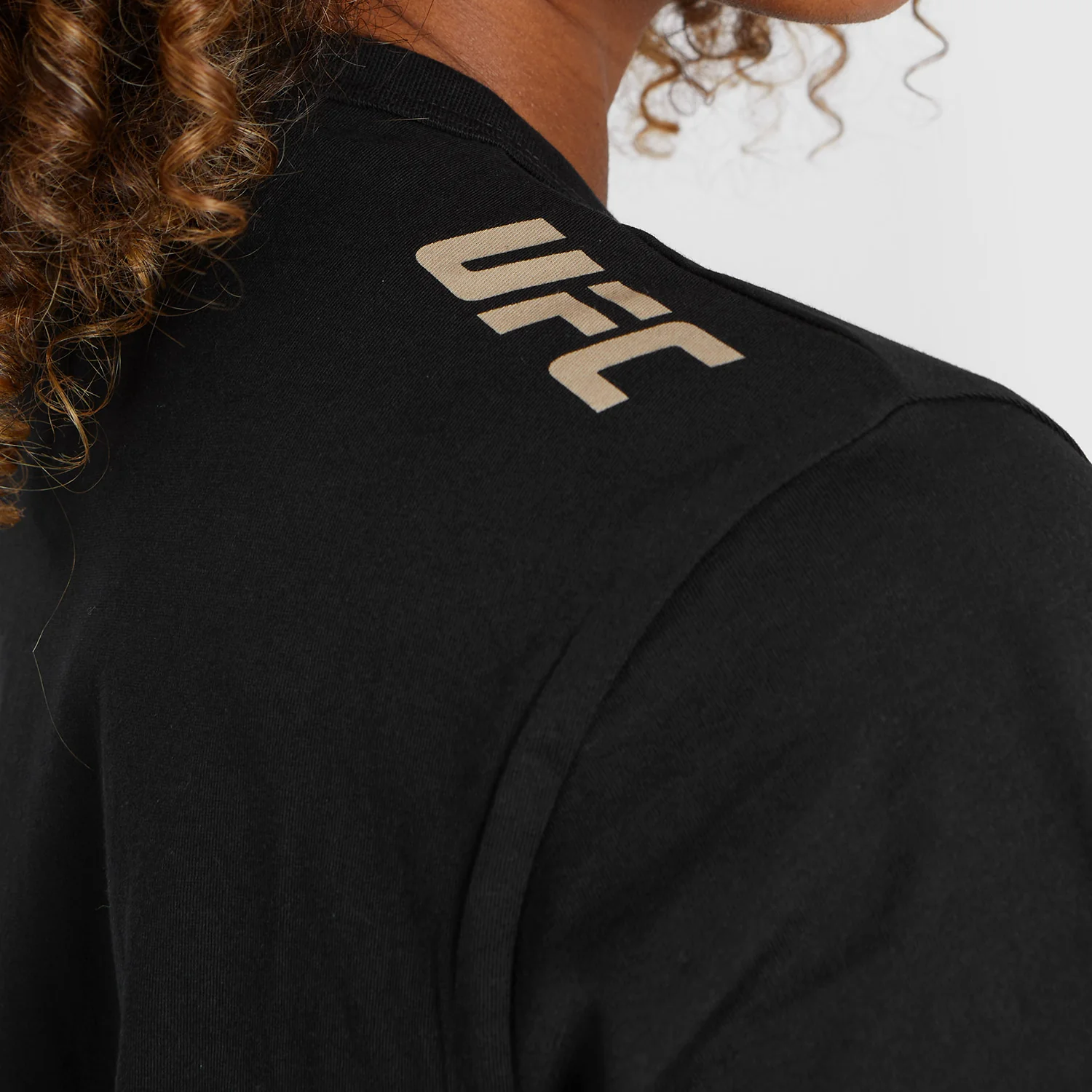 UFC Adrenaline by Venum Fight Week Camiseta de algodón de manga corta para Mujer - Negro - Image 8