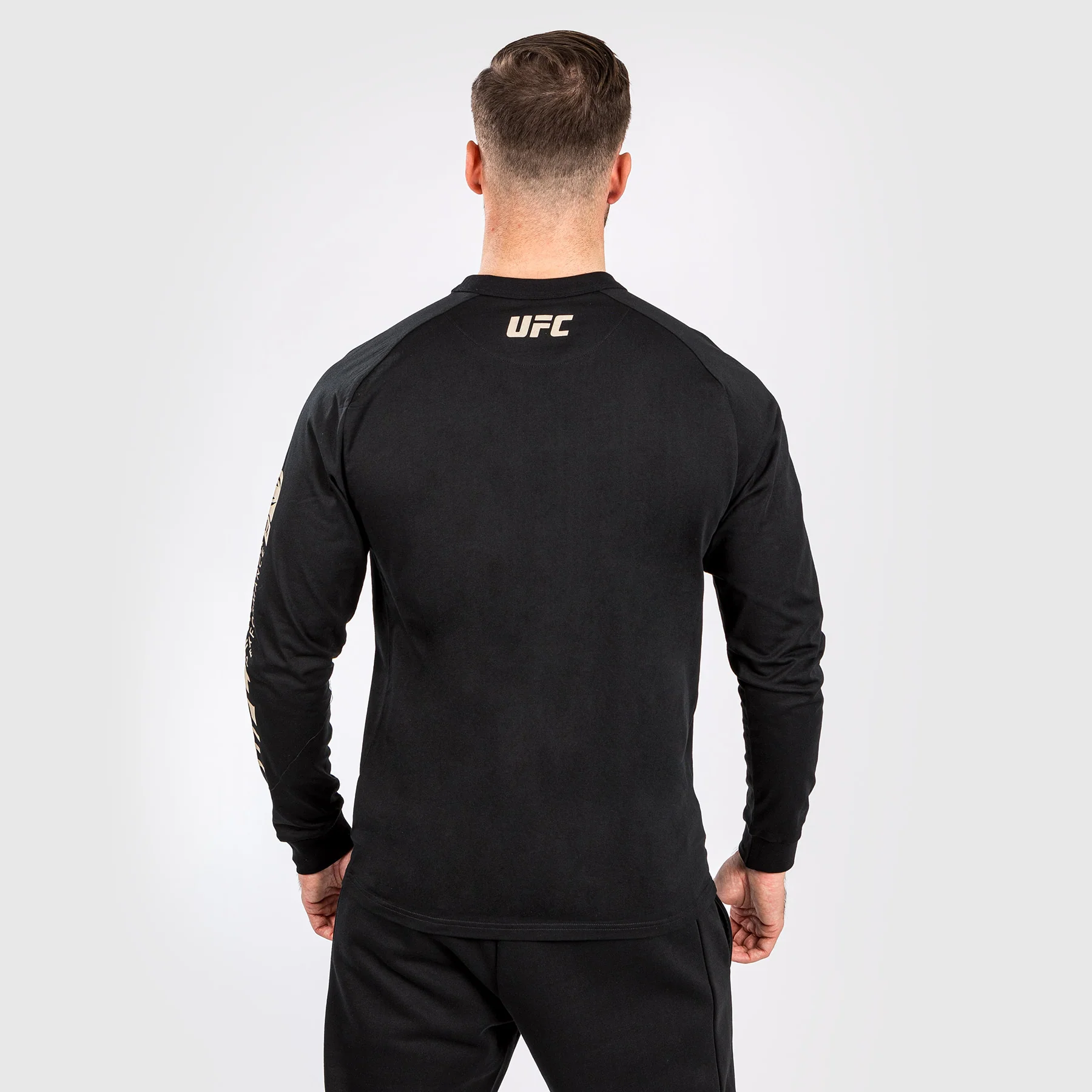 UFC Adrenaline by Venum Fight Week Camiseta de manga larga para Hombre - Negra - Image 2