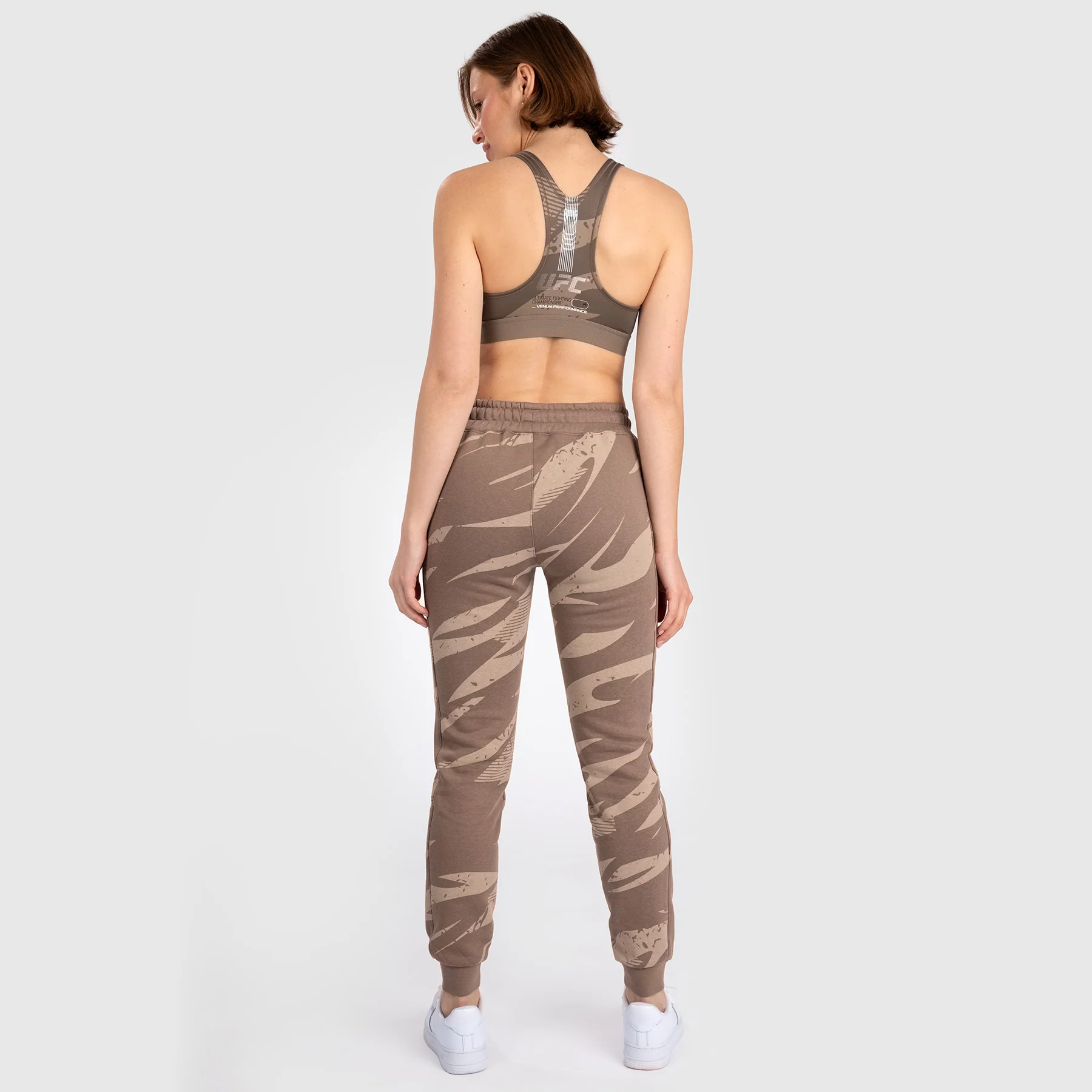 UFC Adrenaline By Venum Fight Week Pantalón de Algodón para Mujer - Desert Camo - Image 6