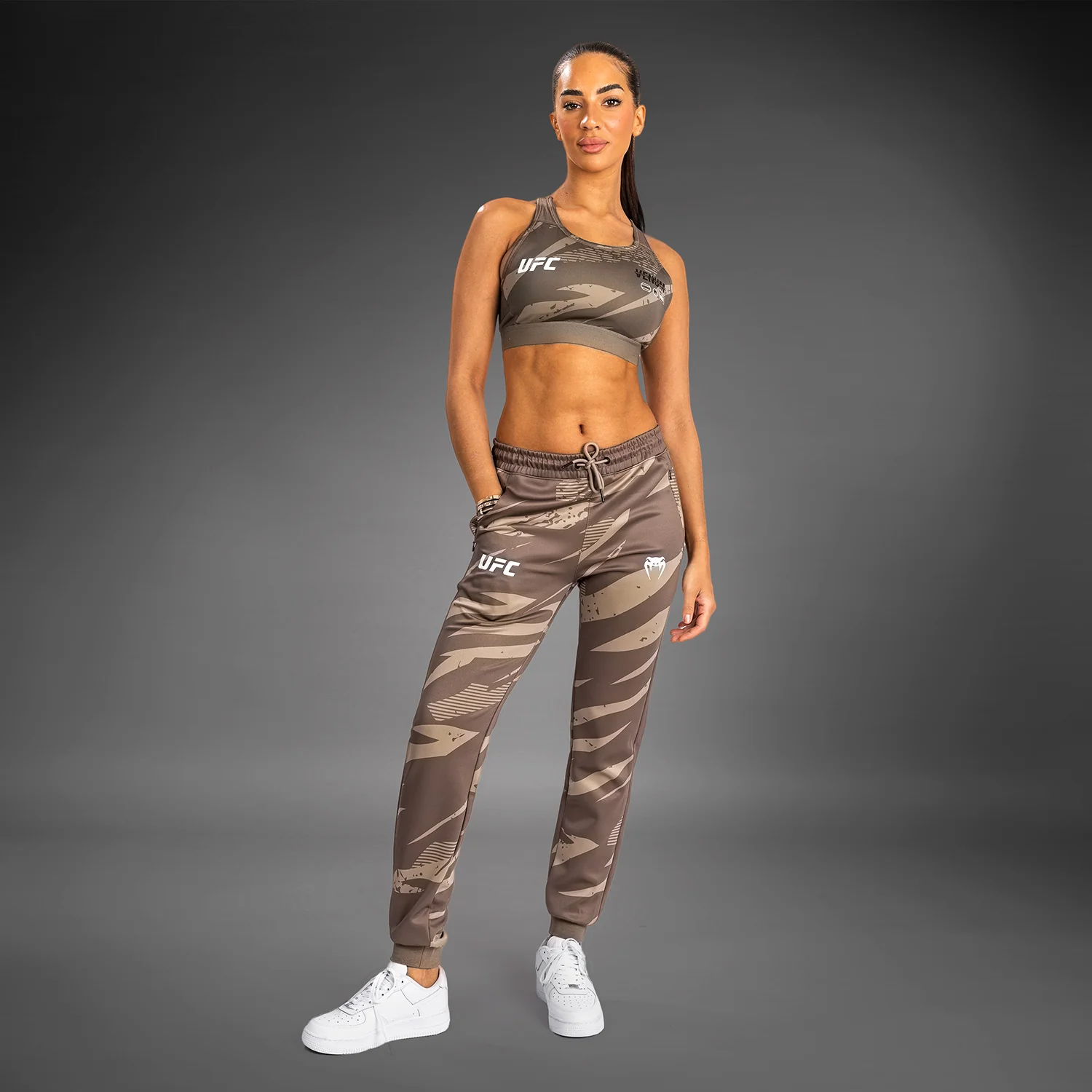 UFC Adrenaline By Venum Fight Week Pantalones de Mujer - Desert Camo