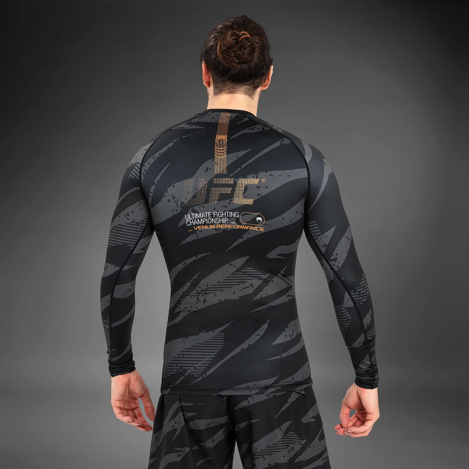 UFC Adrenaline By Venum Fight Week Performance Lycra de Manga Larga - Urban Camo - Image 6