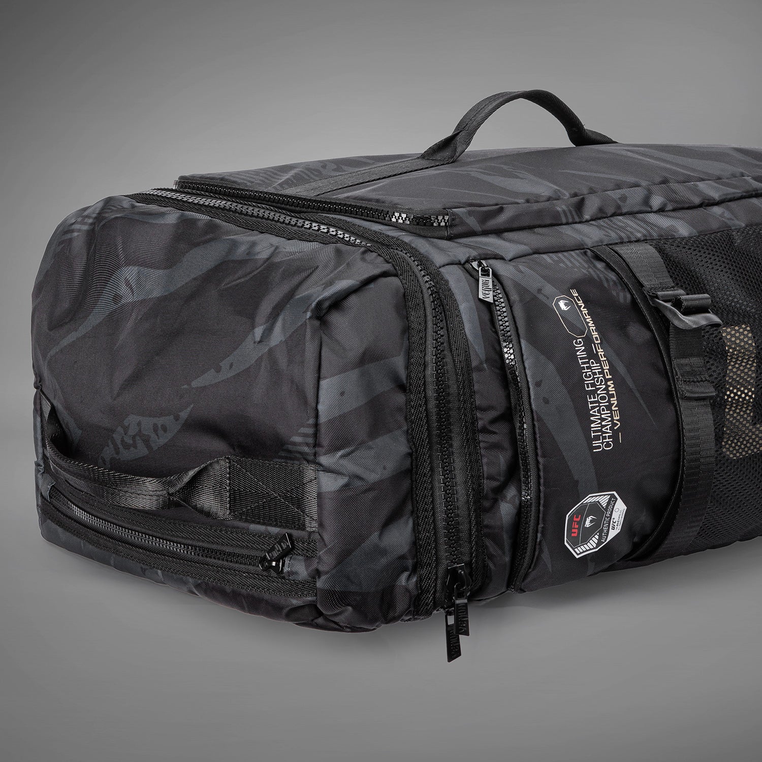 Venum Fight Week Bolsa de Deporte UFC Adrenaline – Camuflaje Urbano - Image 6