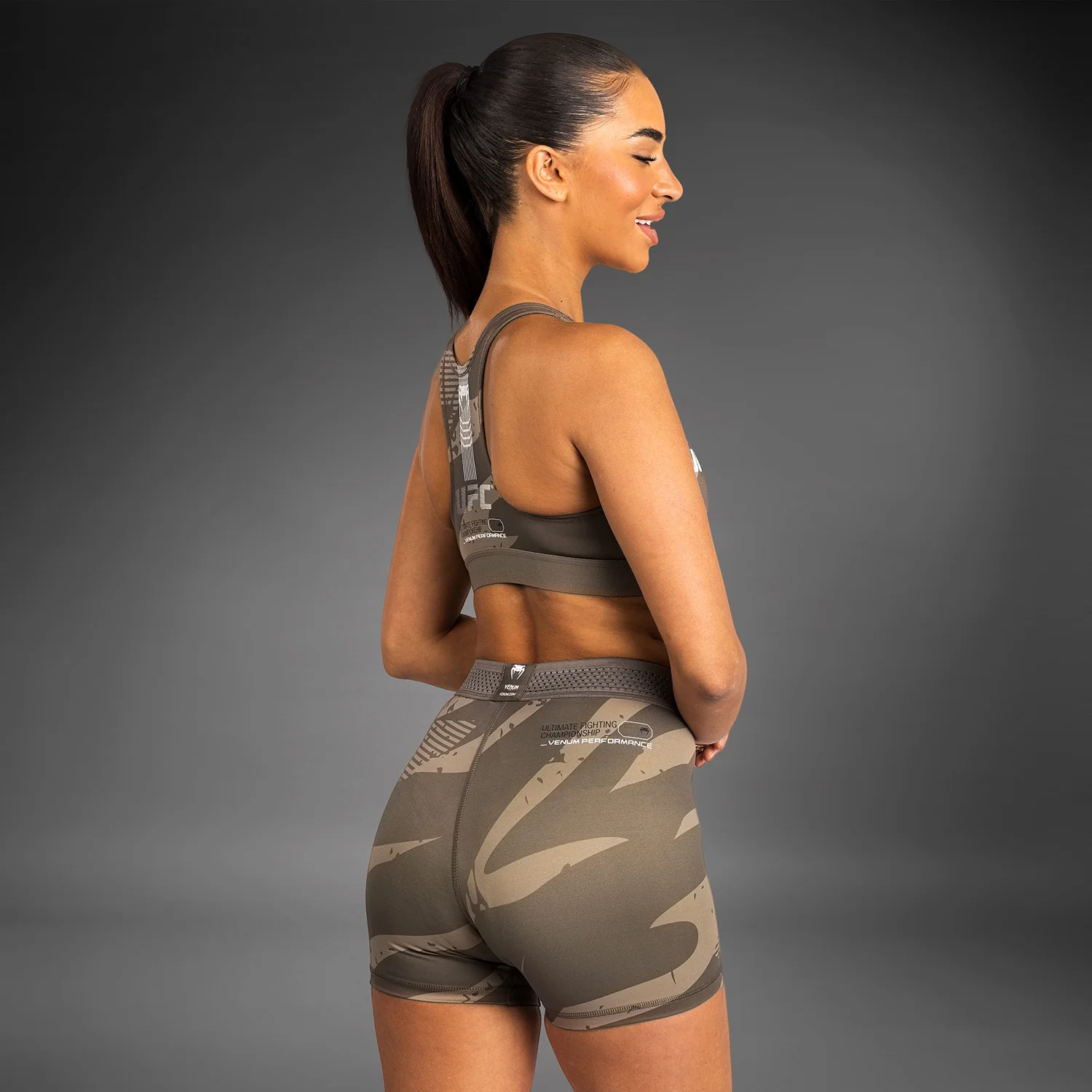 UFC Adrenaline By Venum Fight Week Short de Vale Tudo para Mujer - Desert Camo - Image 6