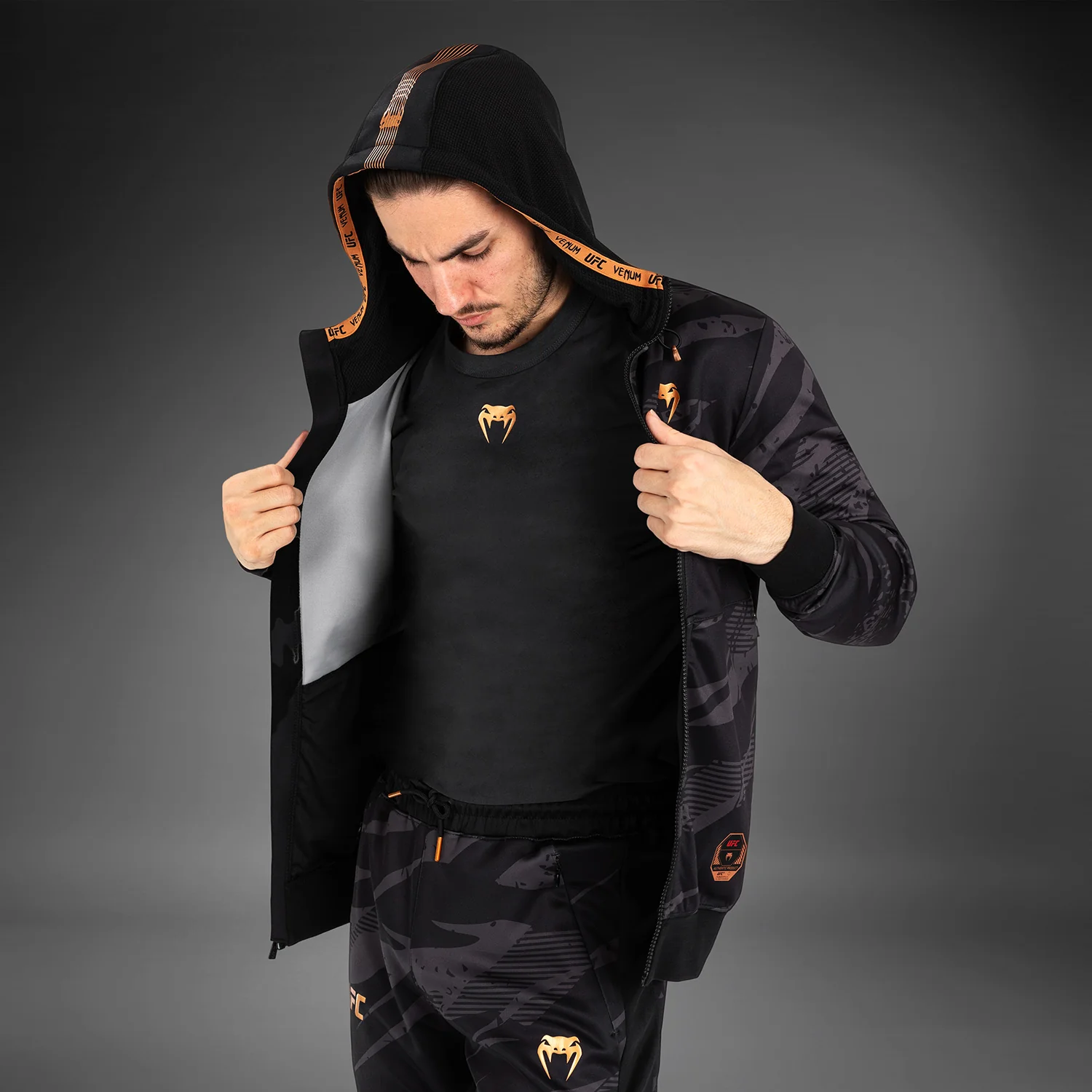 UFC Adrenaline By Venum Fight Week Sudadera Con Capucha para Hombre - Urban Camo - Image 6