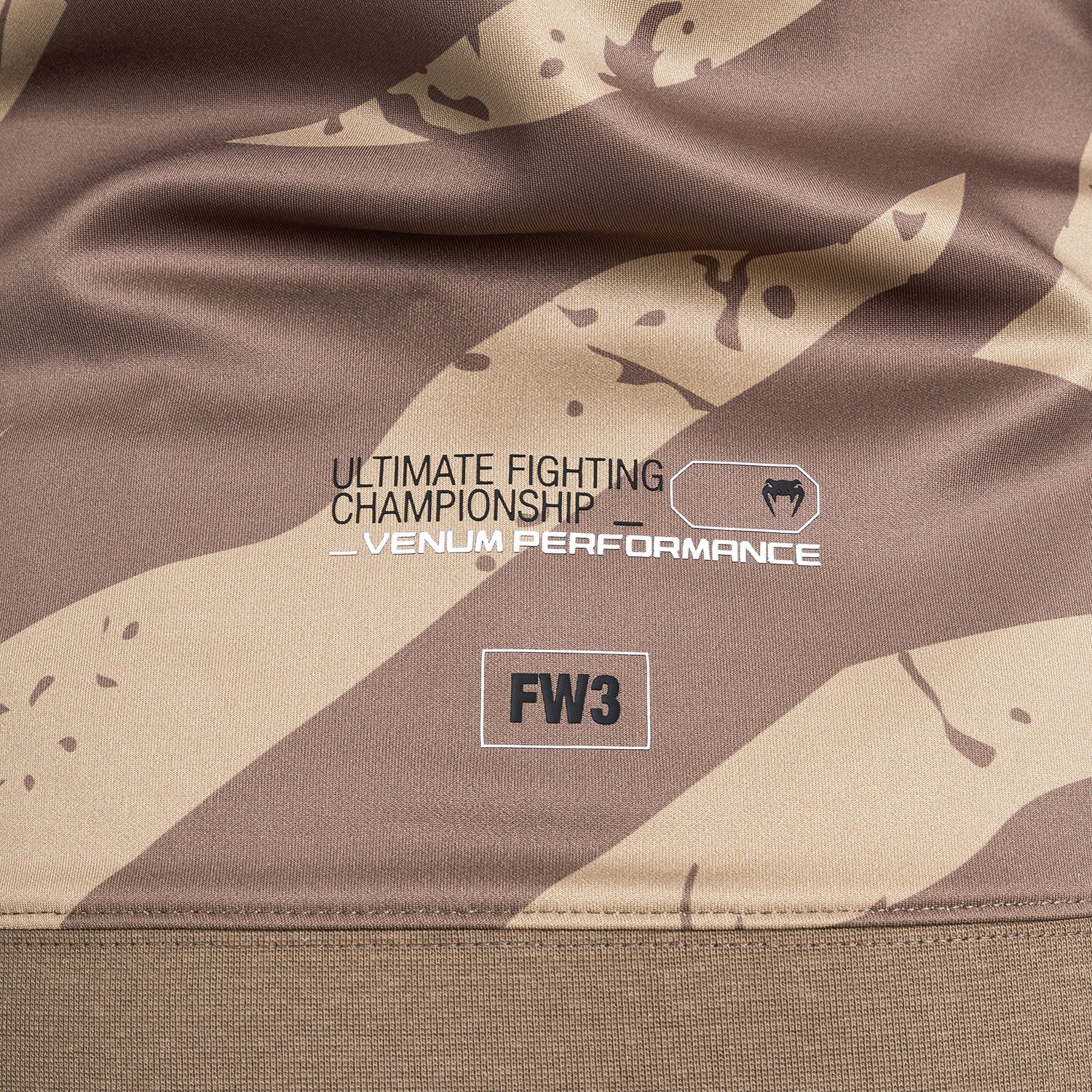 UFC Adrenaline By Venum Fight Week Sudadera Con Capucha para Mujer - Desert Camo - Image 8