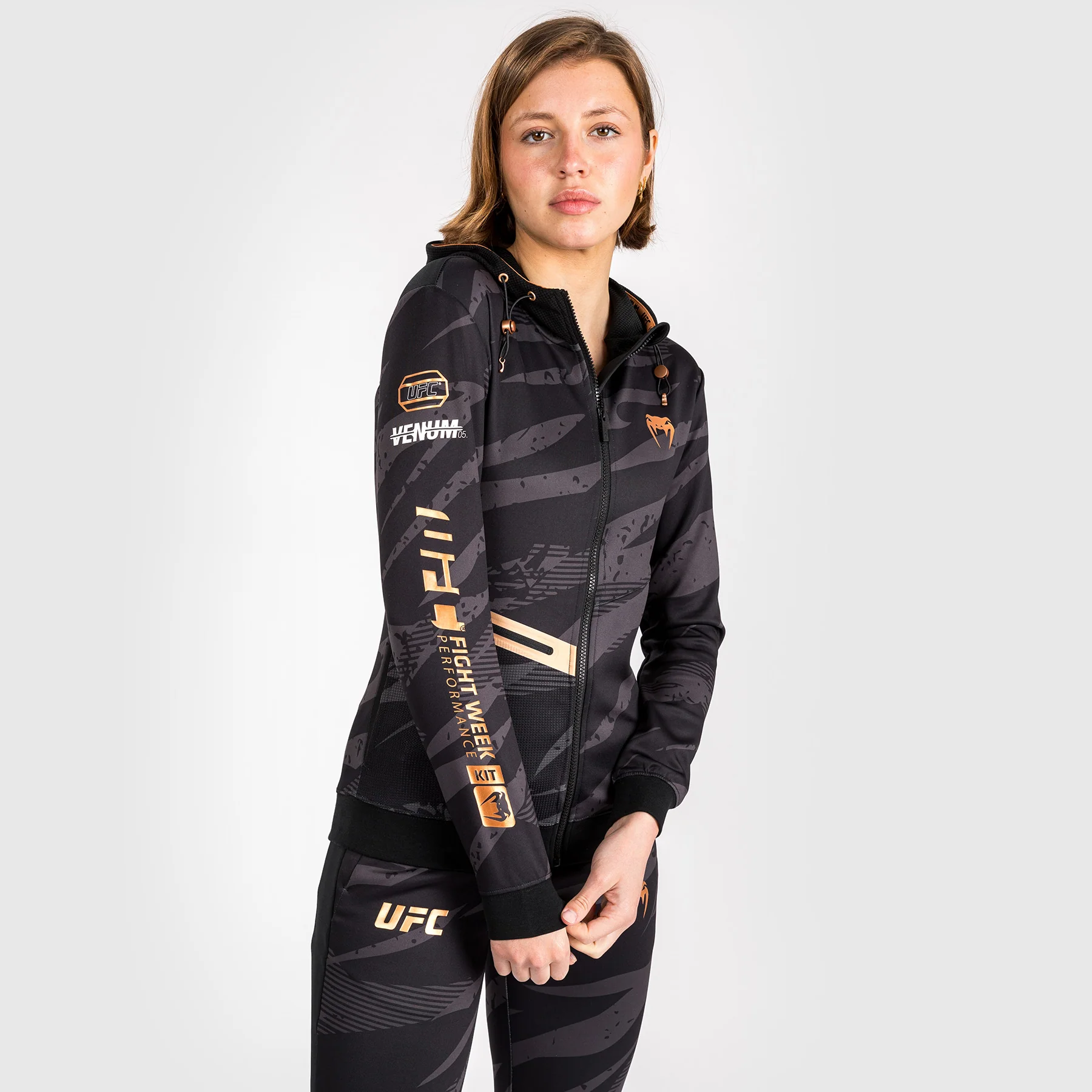 UFC Adrenaline By Venum Fight Week Sudadera Con Capucha para Mujer - Urban Camo - Image 3