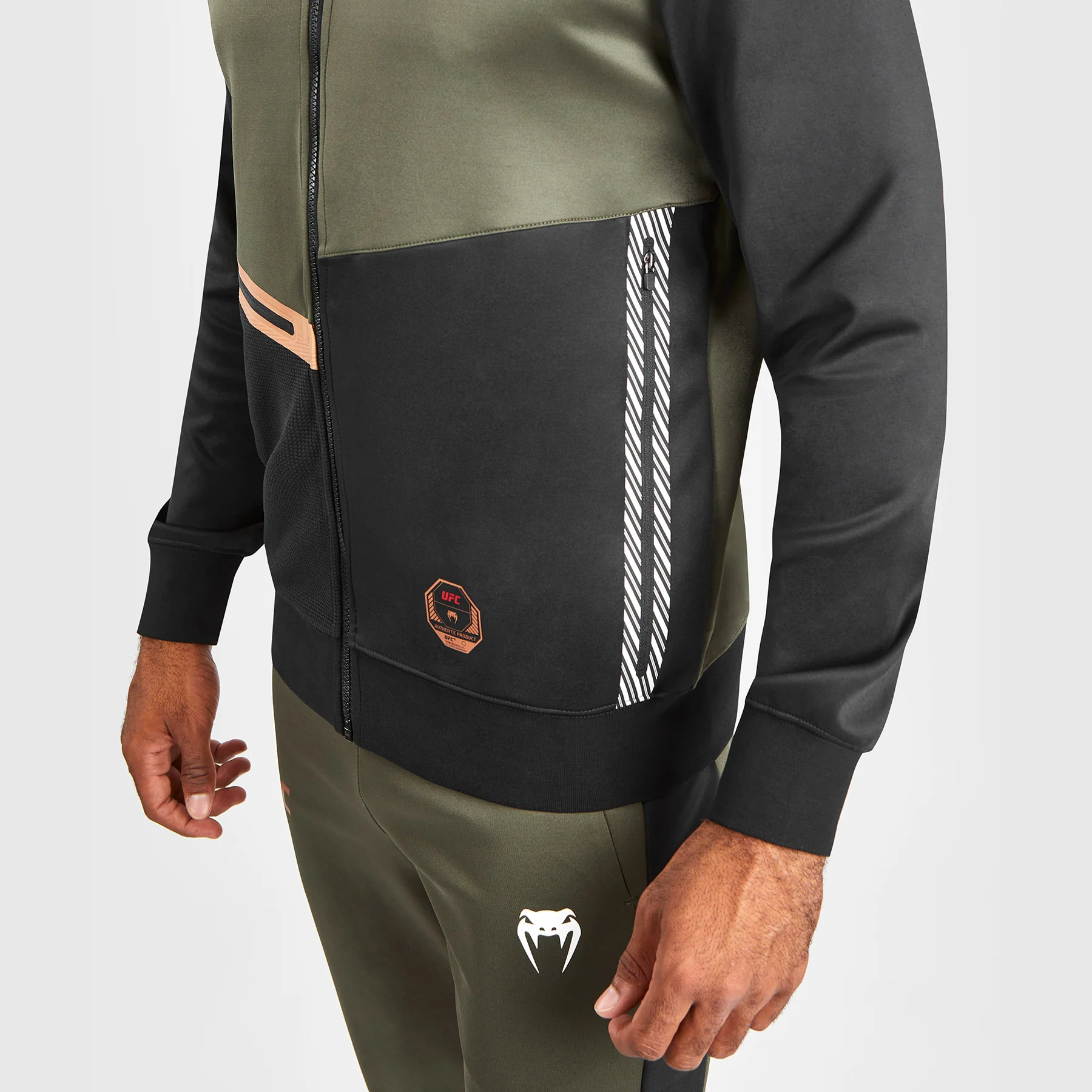 UFC Adrenaline by Venum Fight Week Sudadera con capucha y cremallera para Hombre - Caqui/Bronce - Image 8