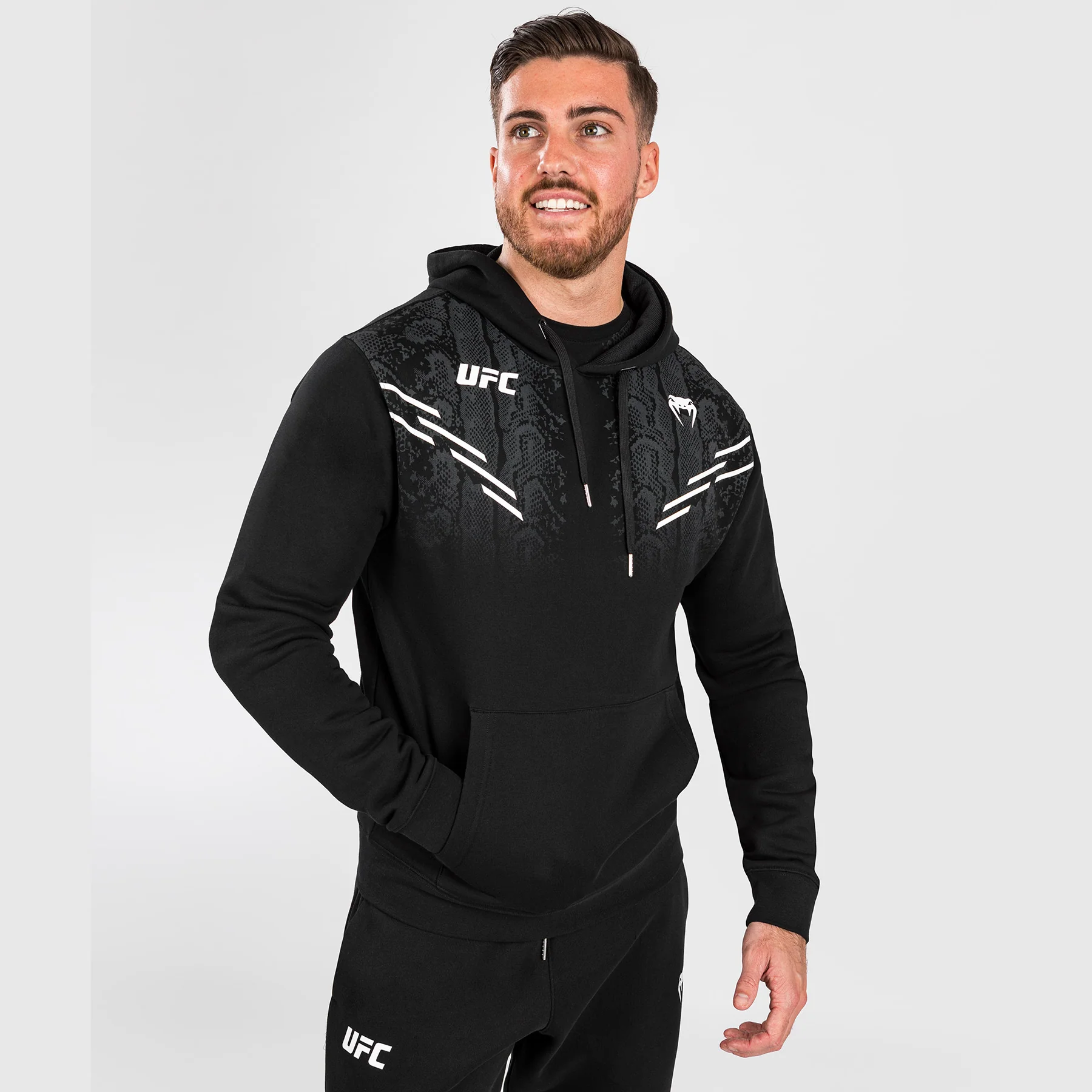 UFC Adrenaline by Venum Replica Sudadera con Capucha para Hombre - Negro