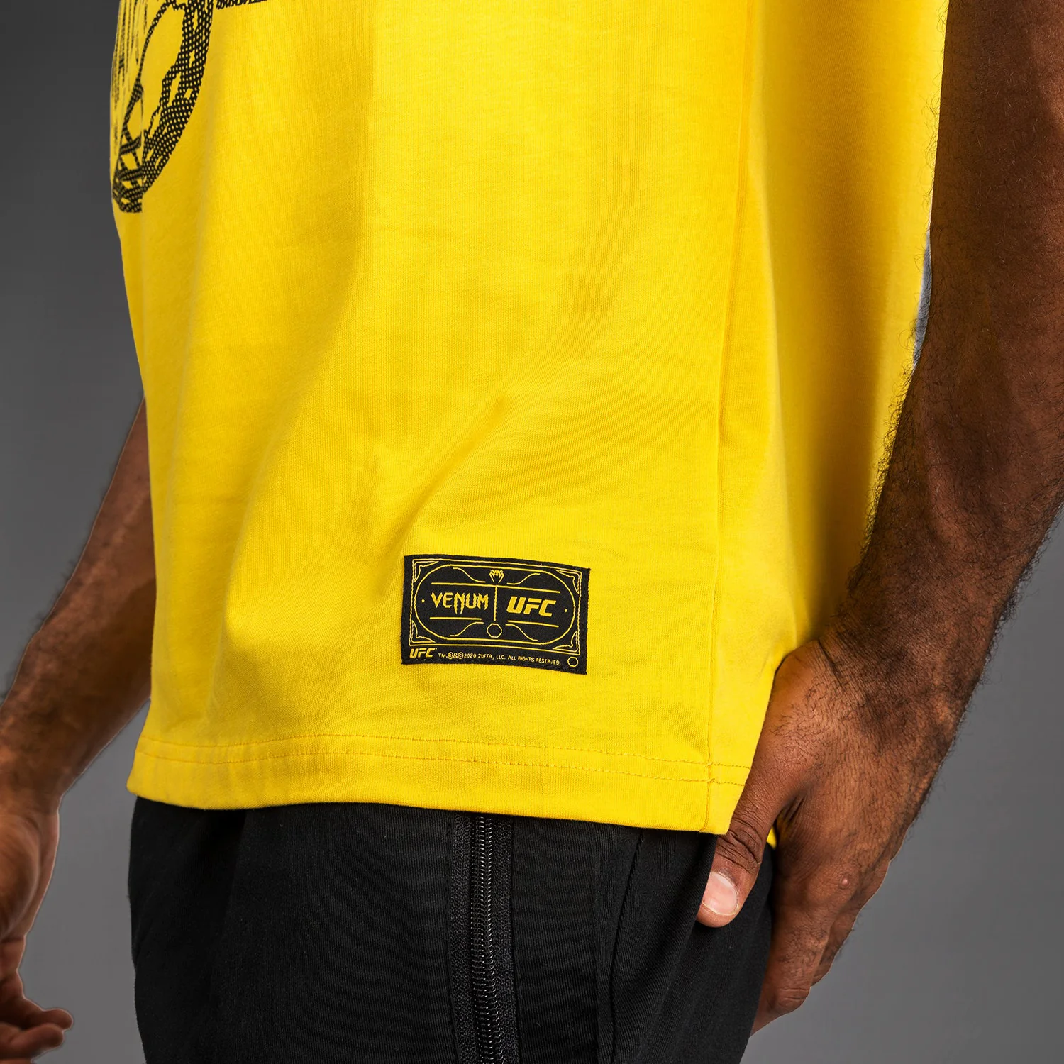UFC by Venum Ulti-Man Camiseta - Amarillo - Image 5