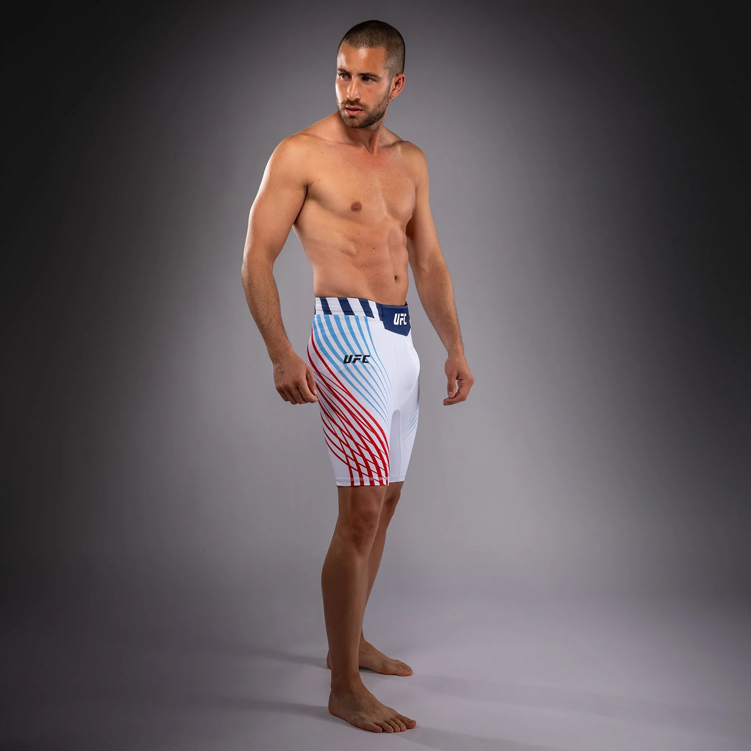 Official UFC Freedom 250 by Venum Authentic Fight Night Vale Tudo Shorts para hombre - Blanco - Image 3