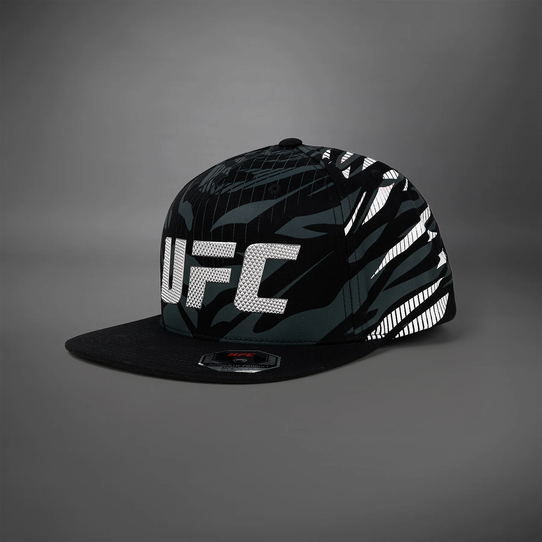 UFC Fusion by Venum Authentic Fight Night Gorra Deportiva - Negro