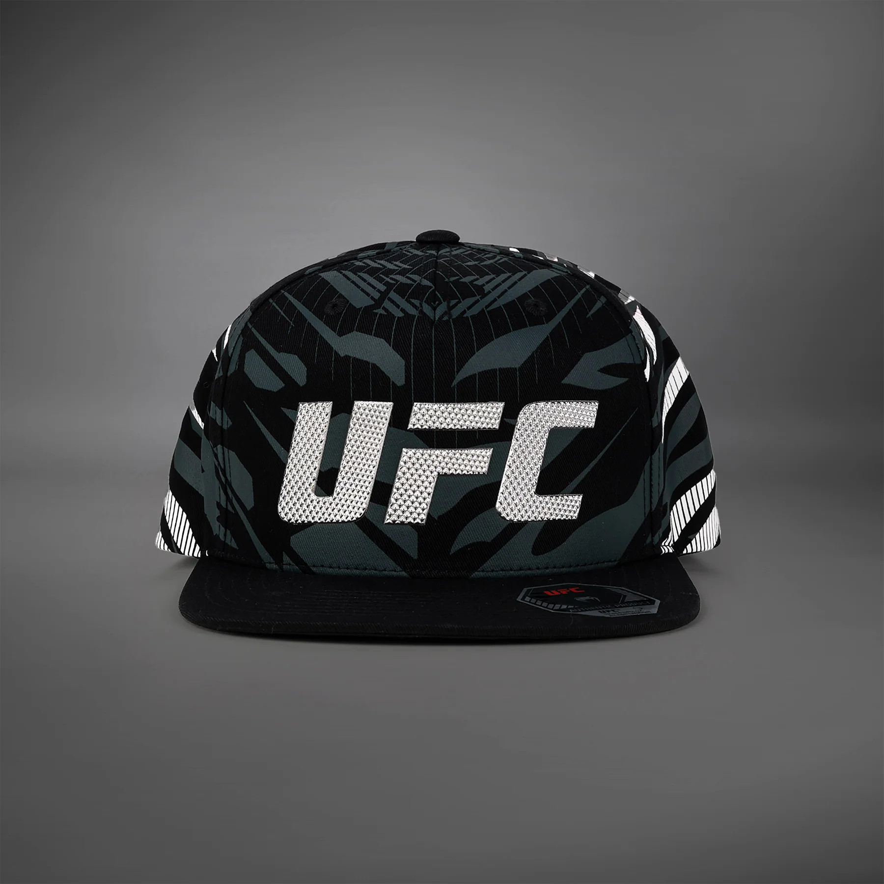 UFC Fusion by Venum Authentic Fight Night Gorra Deportiva - Negro - Image 2