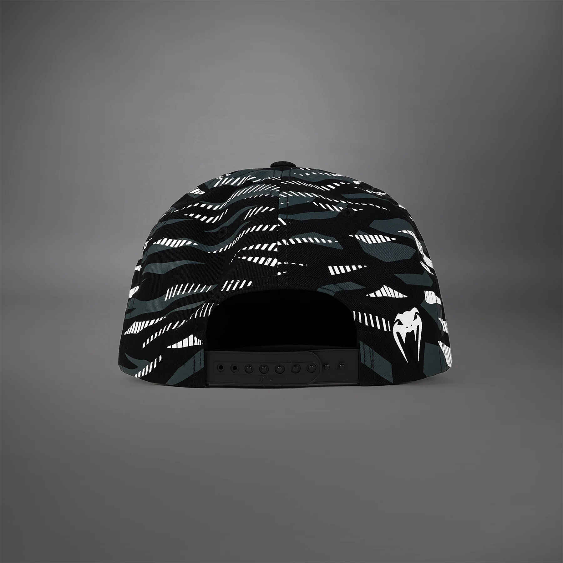 UFC Fusion by Venum Authentic Fight Night Gorra Deportiva - Negro - Image 3