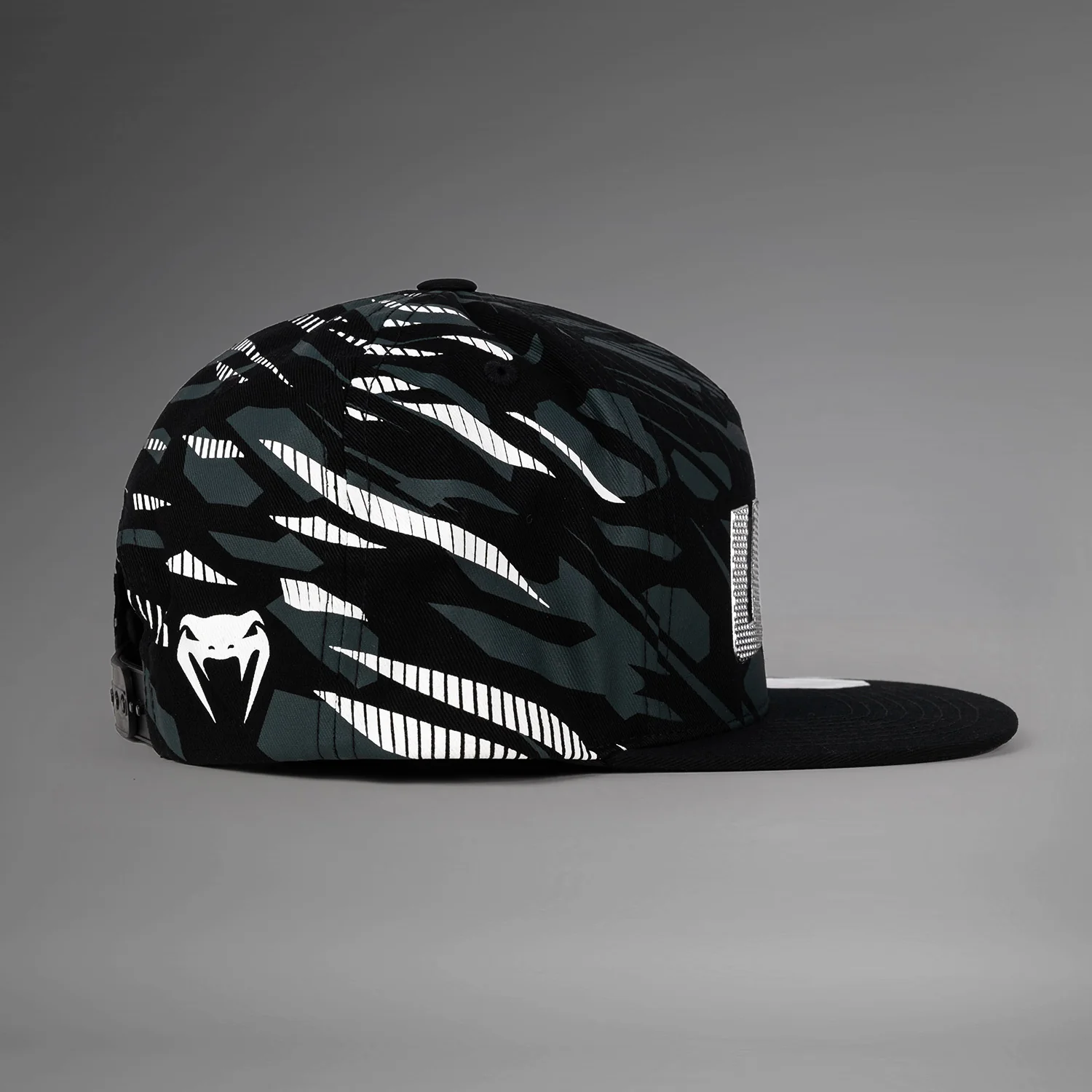 UFC Fusion by Venum Authentic Fight Night Gorra Deportiva - Negro - Image 4