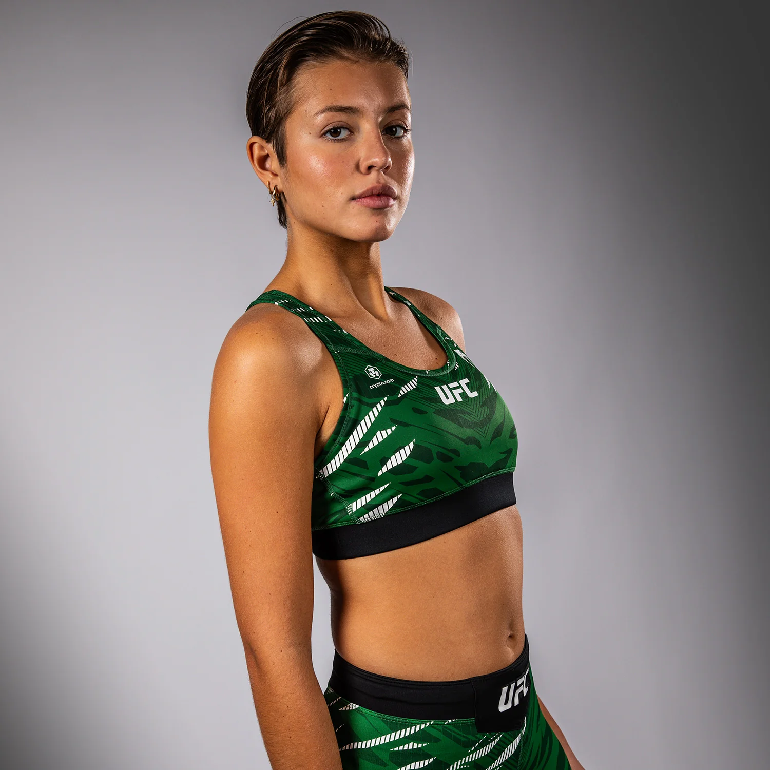UFC Fusion by Venum Authentic Fight Night Sujetador Deportivo para Mujer - Verde - Image 4